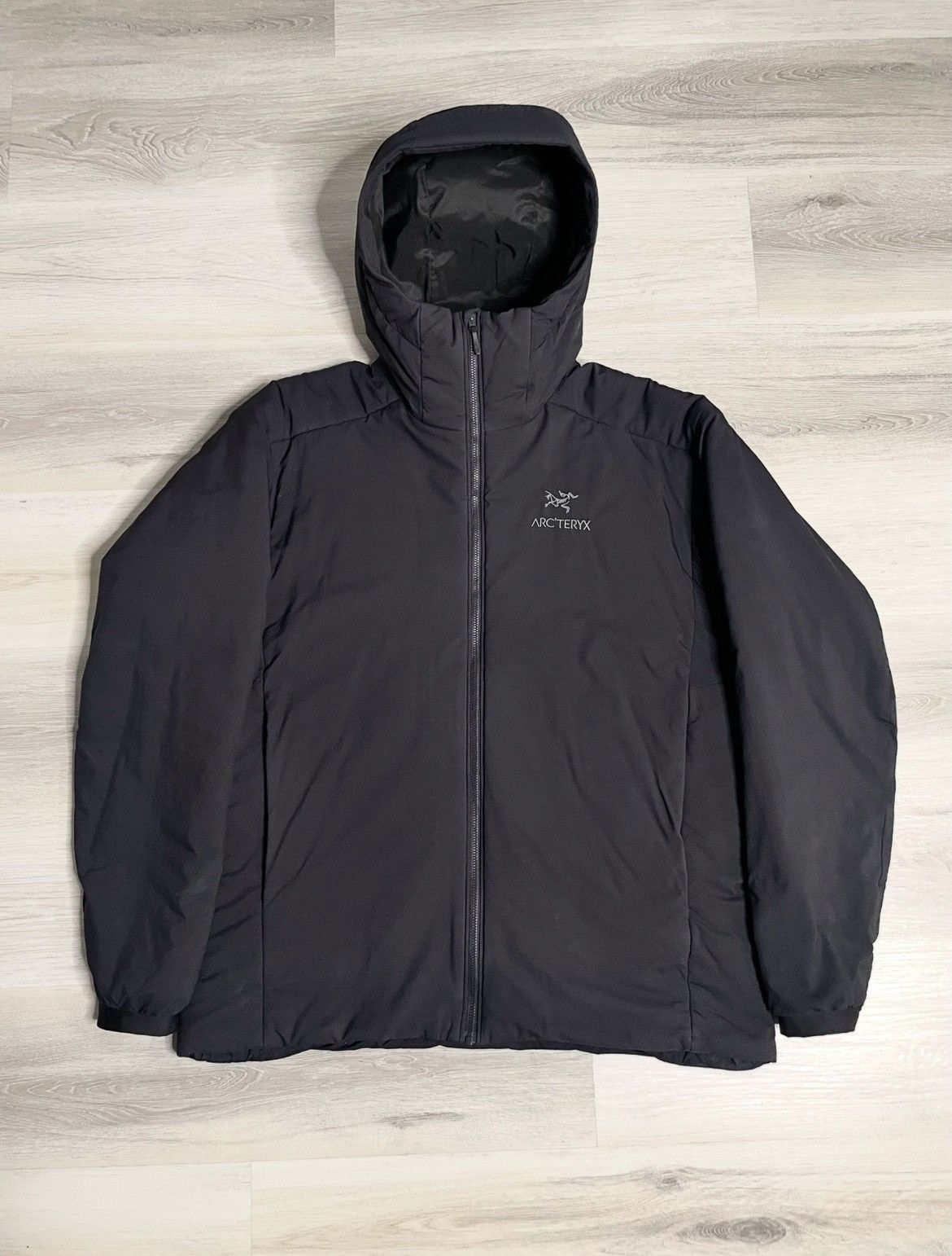 Teryx Arc Teryx Atom Ar Hoody Black 2022 T-Shirts, Hoodie, Sweatshirt | PodTeesHub.com
