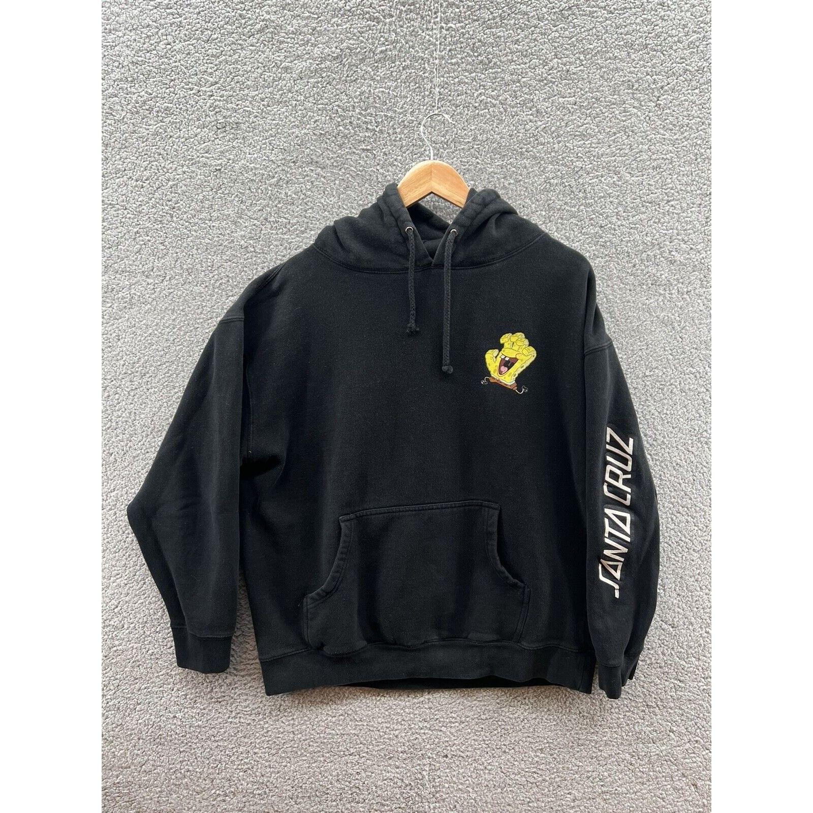 Spongebob Hand Black Pullover Hoodi T-Shirts, Hoodie, Sweatshirt | PodTeesHub.com