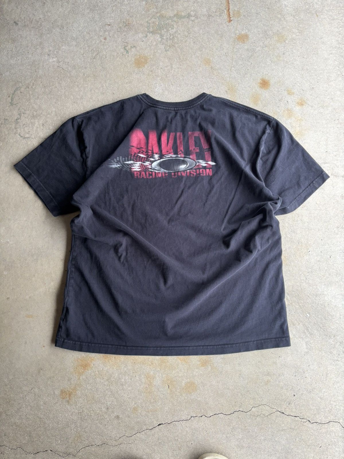 Vintage 2000s Oakley Racing Boxy Grunge Y2k Tee Hoodie, Sweatshirt | PodTeesHub.com