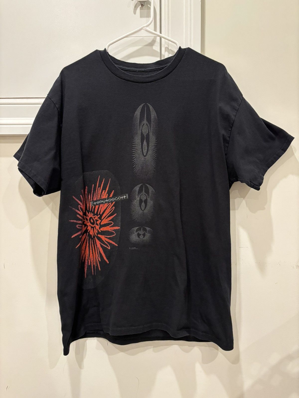 Scott Travis Scott Live In Munich Festival Tee 23 Hoodie, Sweatshirt | PodTeesHub.com