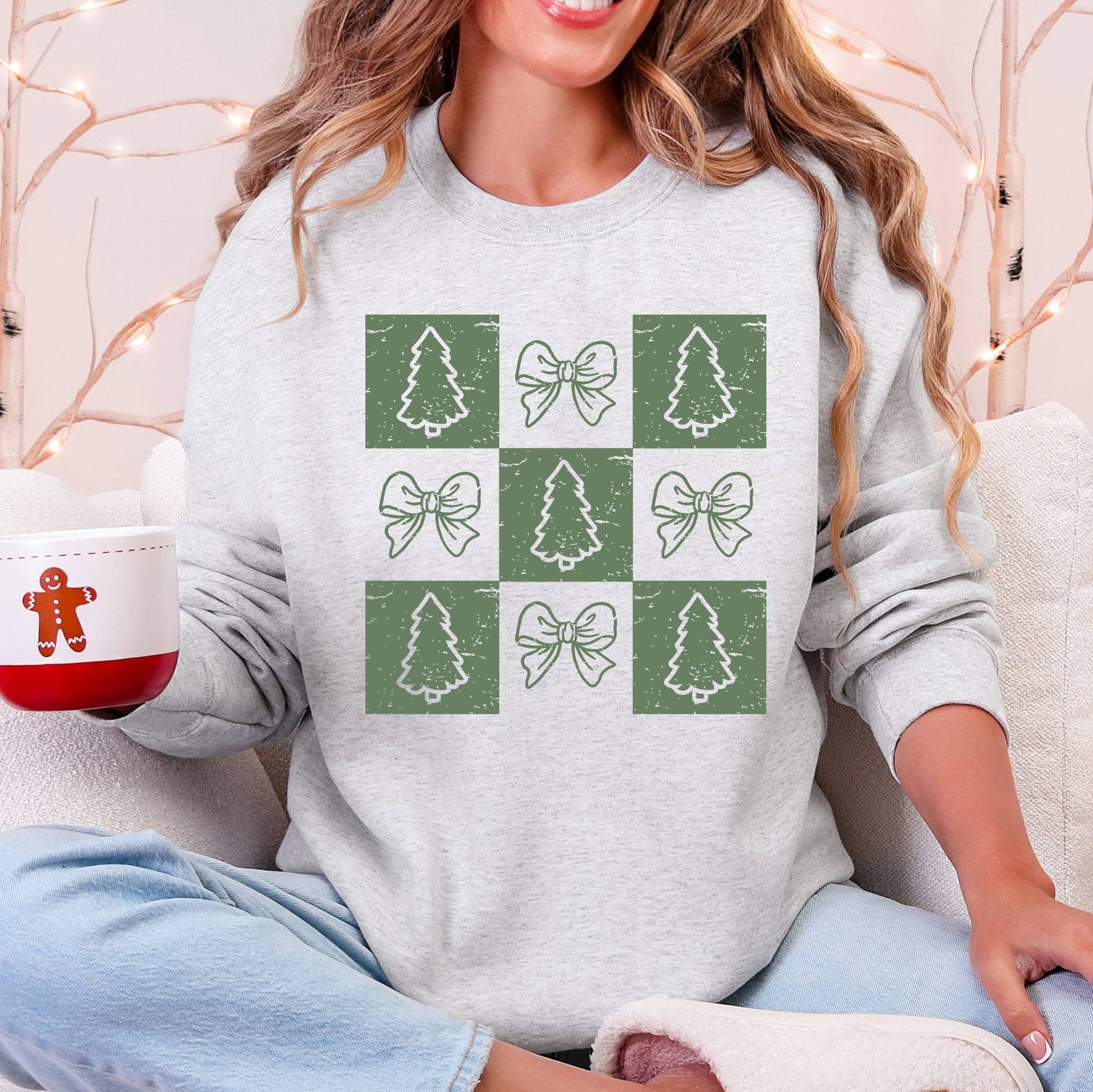 Christmas, Checkered, Bows, Minimalist, Vintage Sweatshirt T-Shirts, Hoodie | PodTeesHub.com