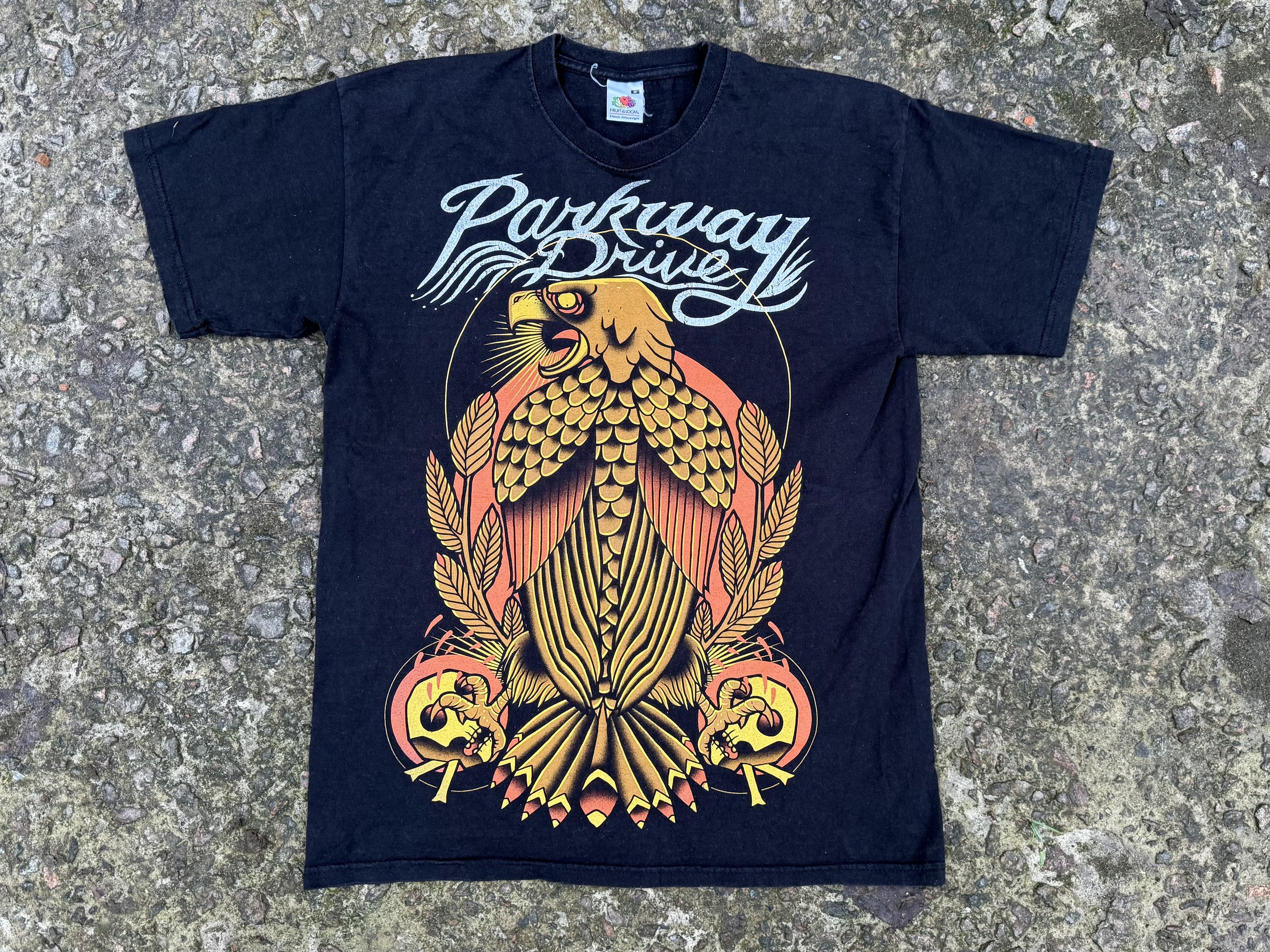 Band Tees Parkway Drive Vintage Tshirt 00s Hoodie, Sweatshirt | PodTeesHub.com