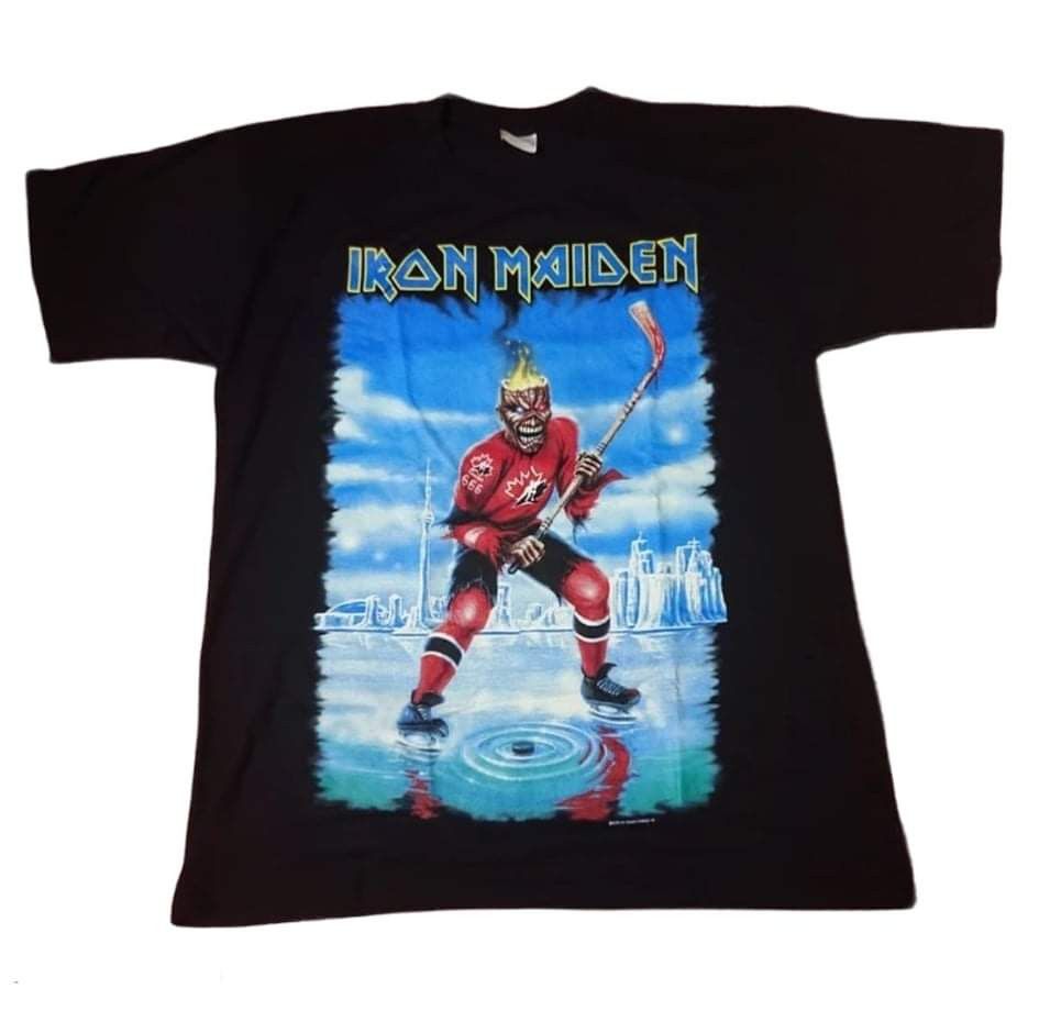 Maiden Authentic Iron Maiden Somewhere Back In Time Tour Canada T-Shirts, Hoodie, Sweatshirt | PodTeesHub.com