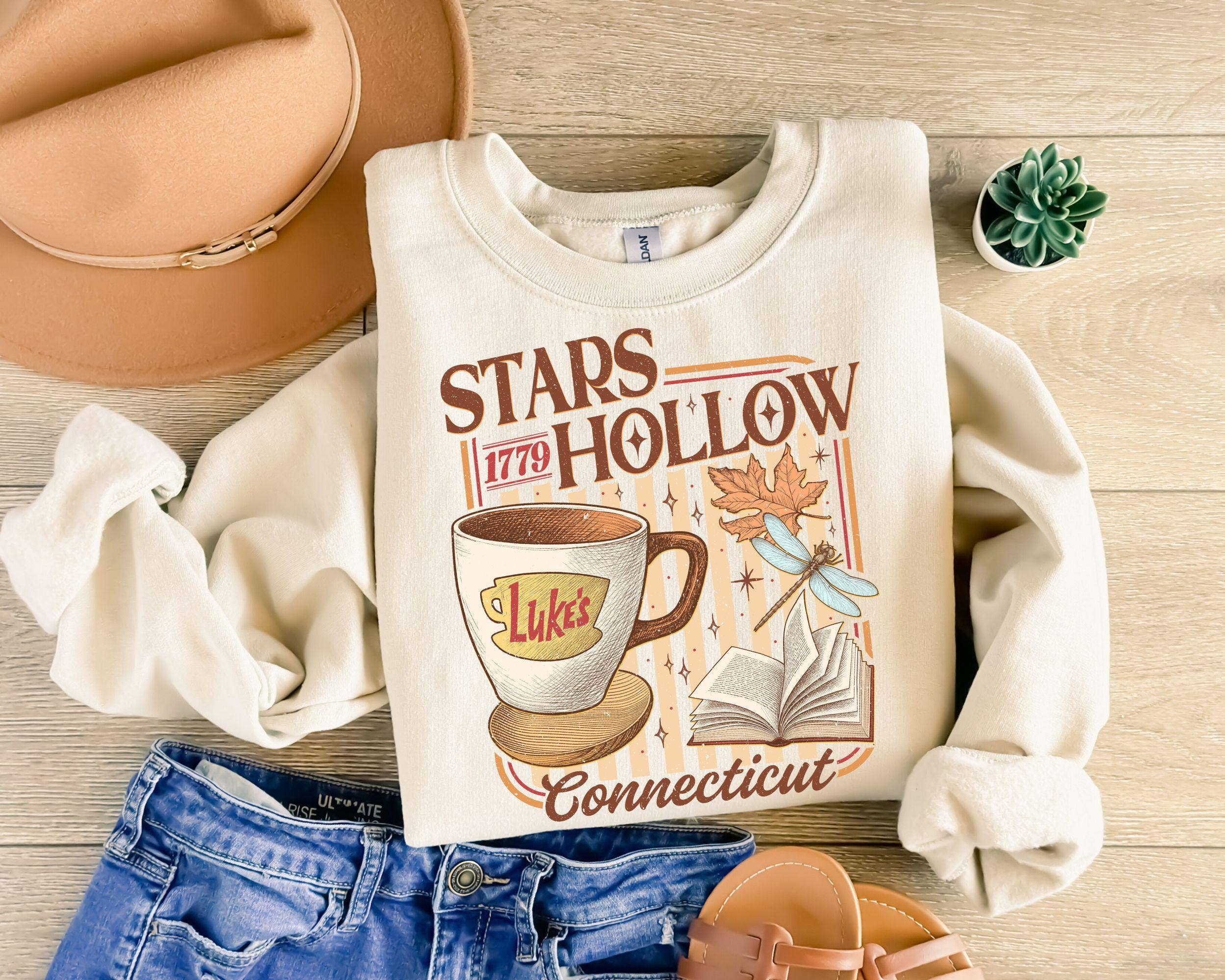 Stars Hollow Coffee Shop Tee, Retro Tv Show Gift Hoodie, Sweatshirt | PodTeesHub.com