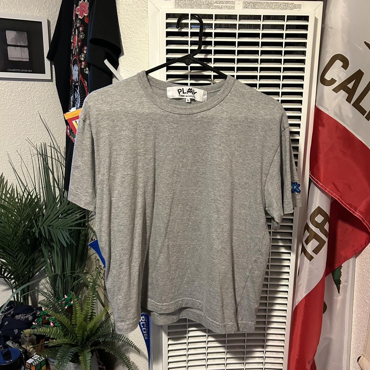 Des Garcons Comme Des Garcons Cropped Grey Retro Tee L Hoodie, Sweatshirt | PodTeesHub.com
