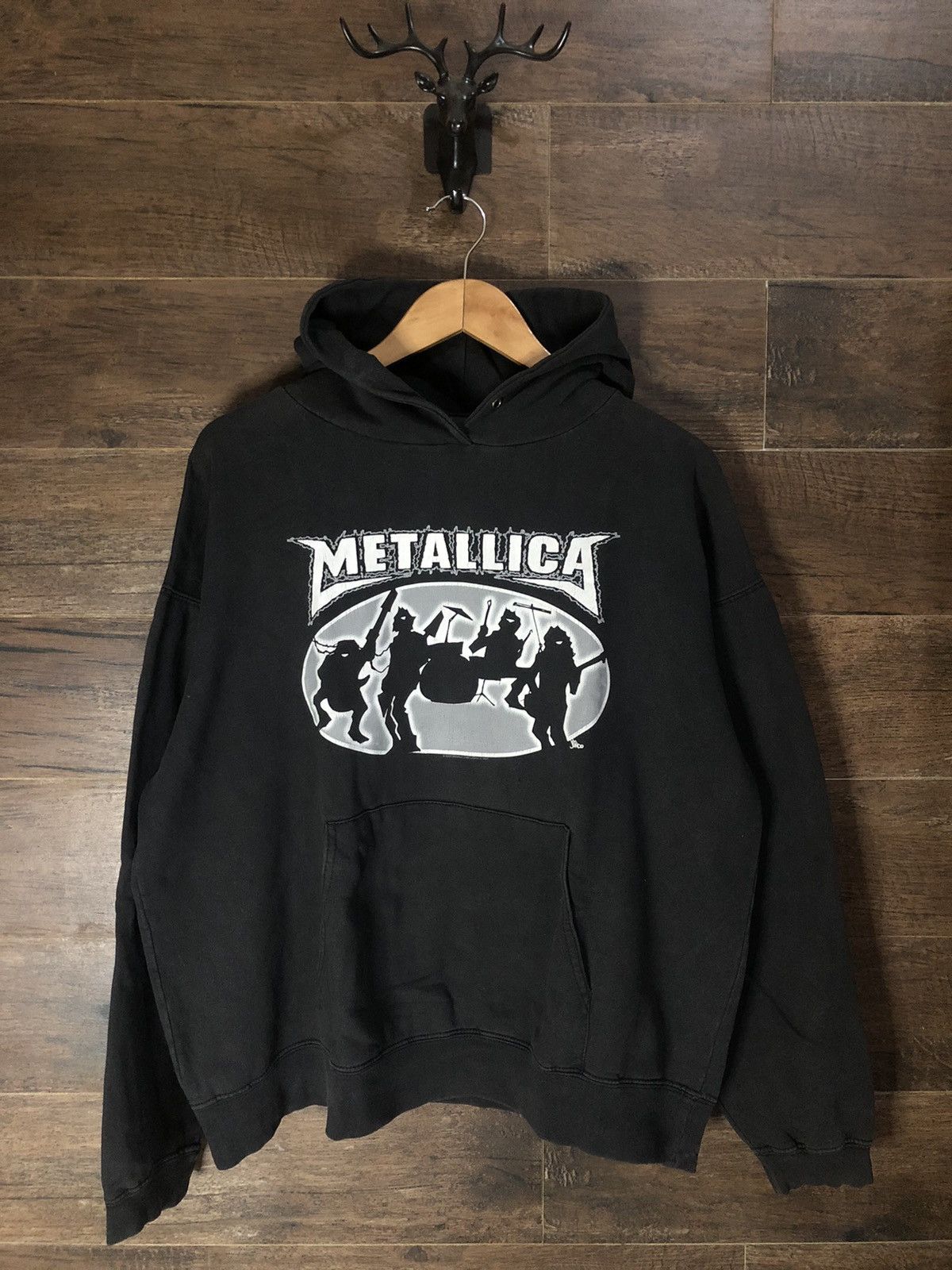 Vintage 2003 Metallica Squindo Hoodie Pullover Giant T-Shirts, Sweatshirt | PodTeesHub.com