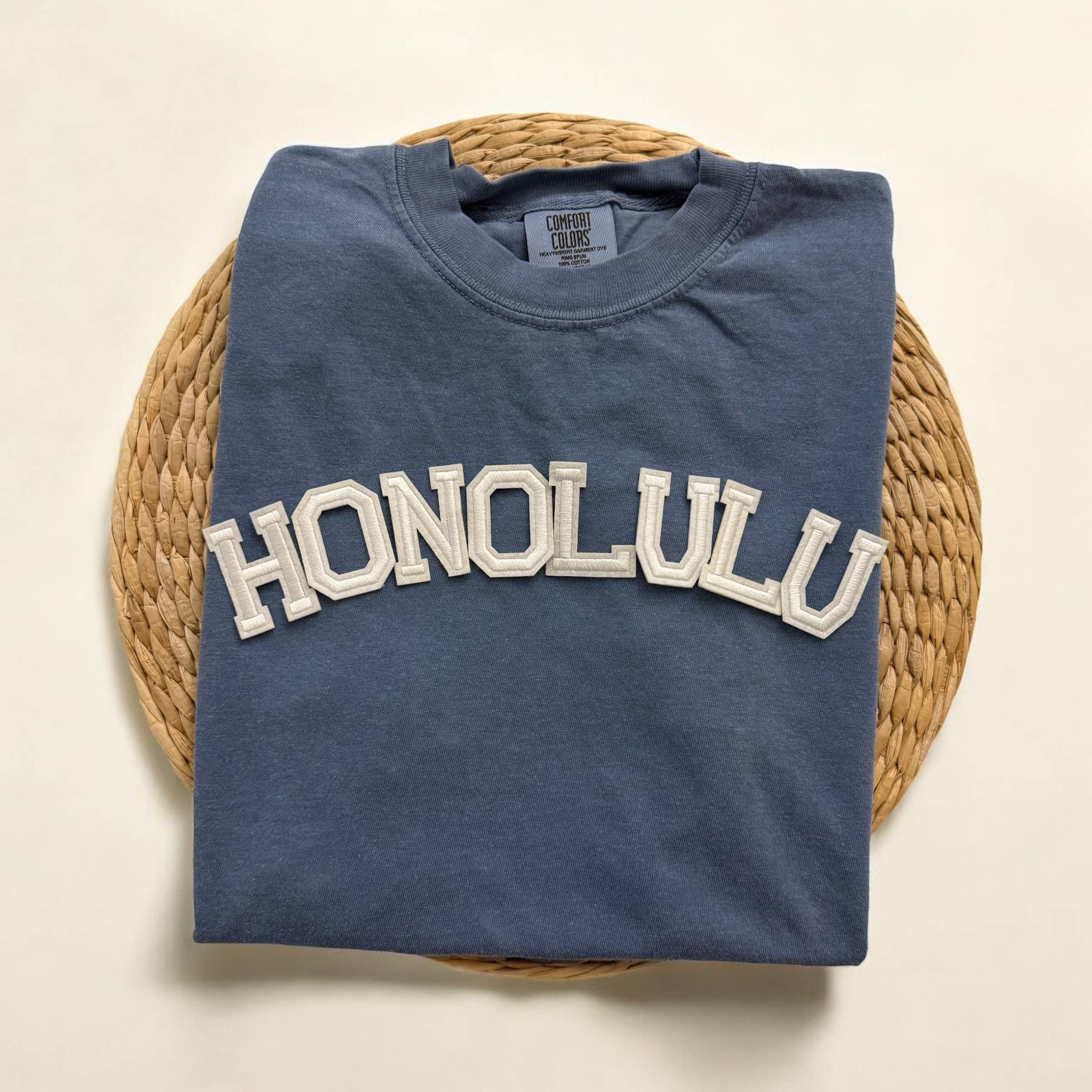 Comfort Colors Honolulu Hawaii Short Sleeve Shirt Hoodie, Sweatshirt | PodTeesHub.com