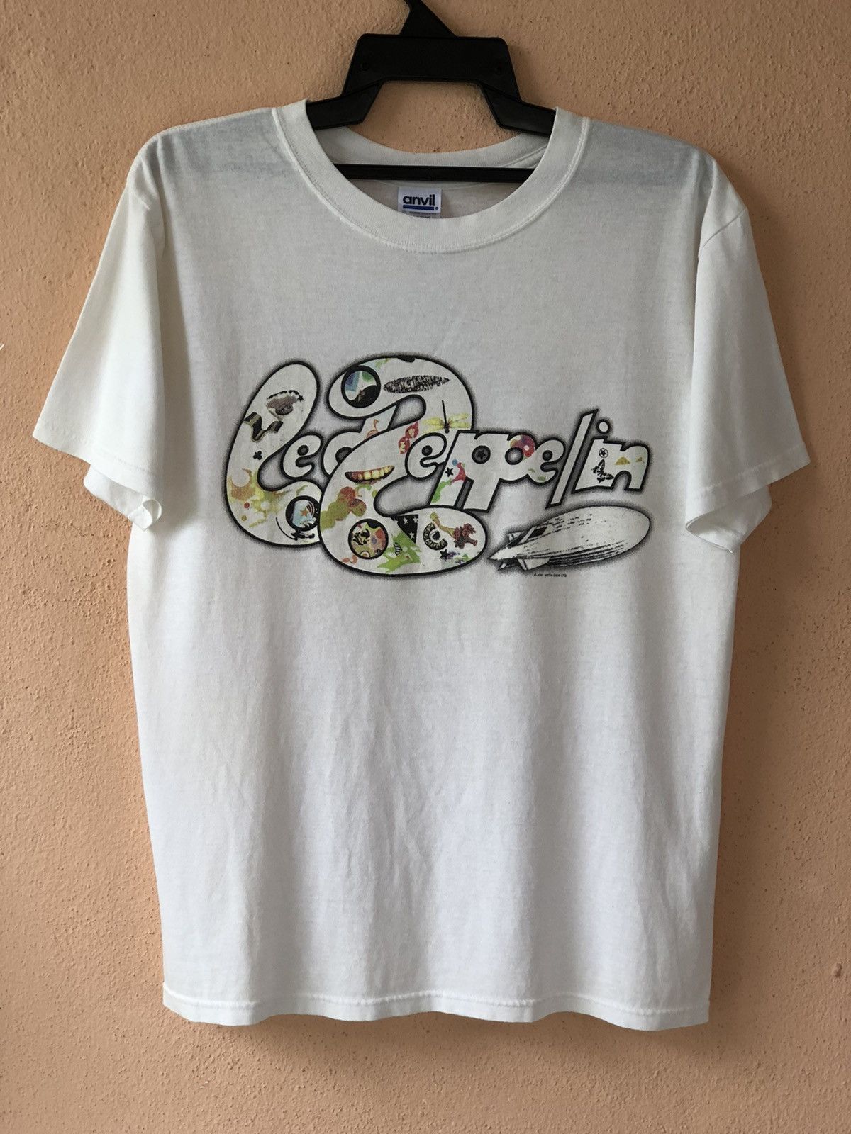 Led Zeppelin X Vintage Vintage Led Zeppelin 111 2001 Album Promo Tee Hoodie, Sweatshirt | PodTeesHub.com