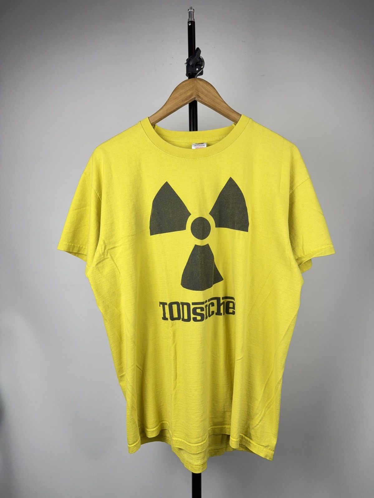 Vintage 00s Funny Hazard Radiation Graphic Tee Yellow Xl Hoodie, Sweatshirt | PodTeesHub.com