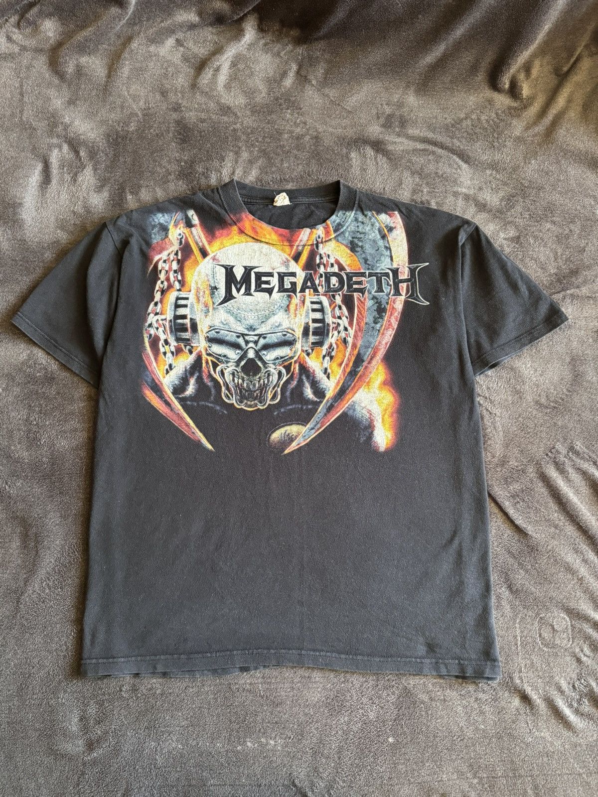 X Vintage Megadeth Rock Tee Vintage 90s Hoodie, Sweatshirt | PodTeesHub.com