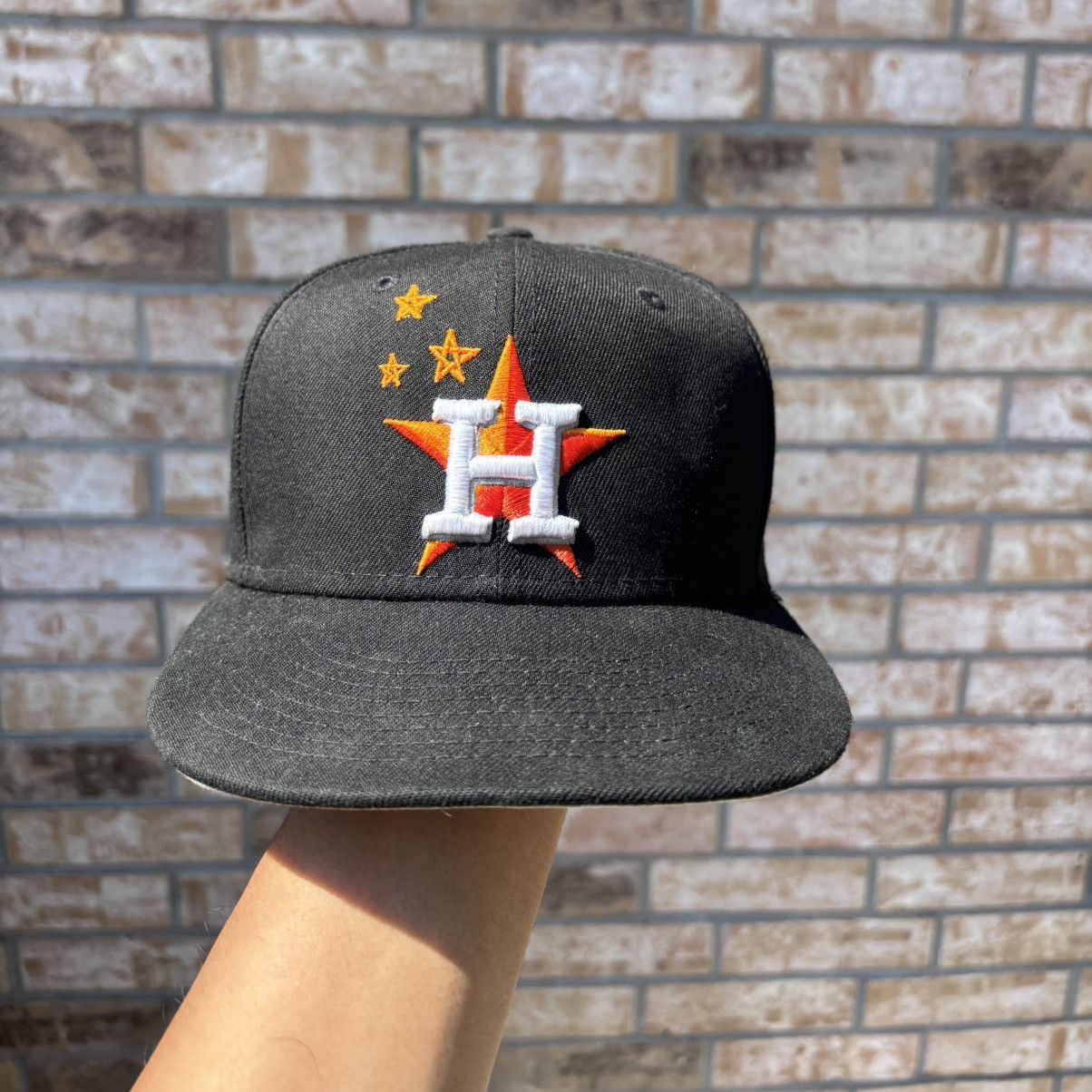 New Era X Travis Scott Size 7 1 8 Travis Scott New Era Cap T-Shirts, Hoodie, Sweatshirt | PodTeesHub.com