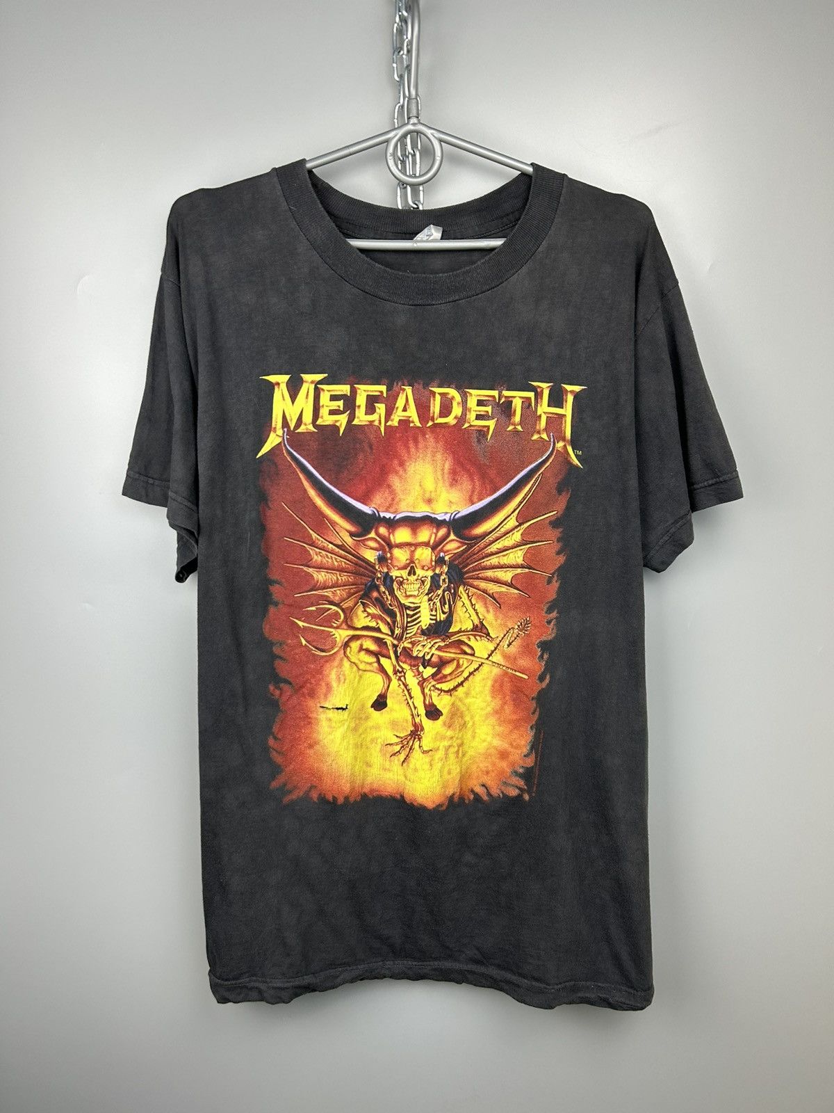 Vintage 1992 Megadeth Countdown To Extinction Tee Hoodie, Sweatshirt | PodTeesHub.com
