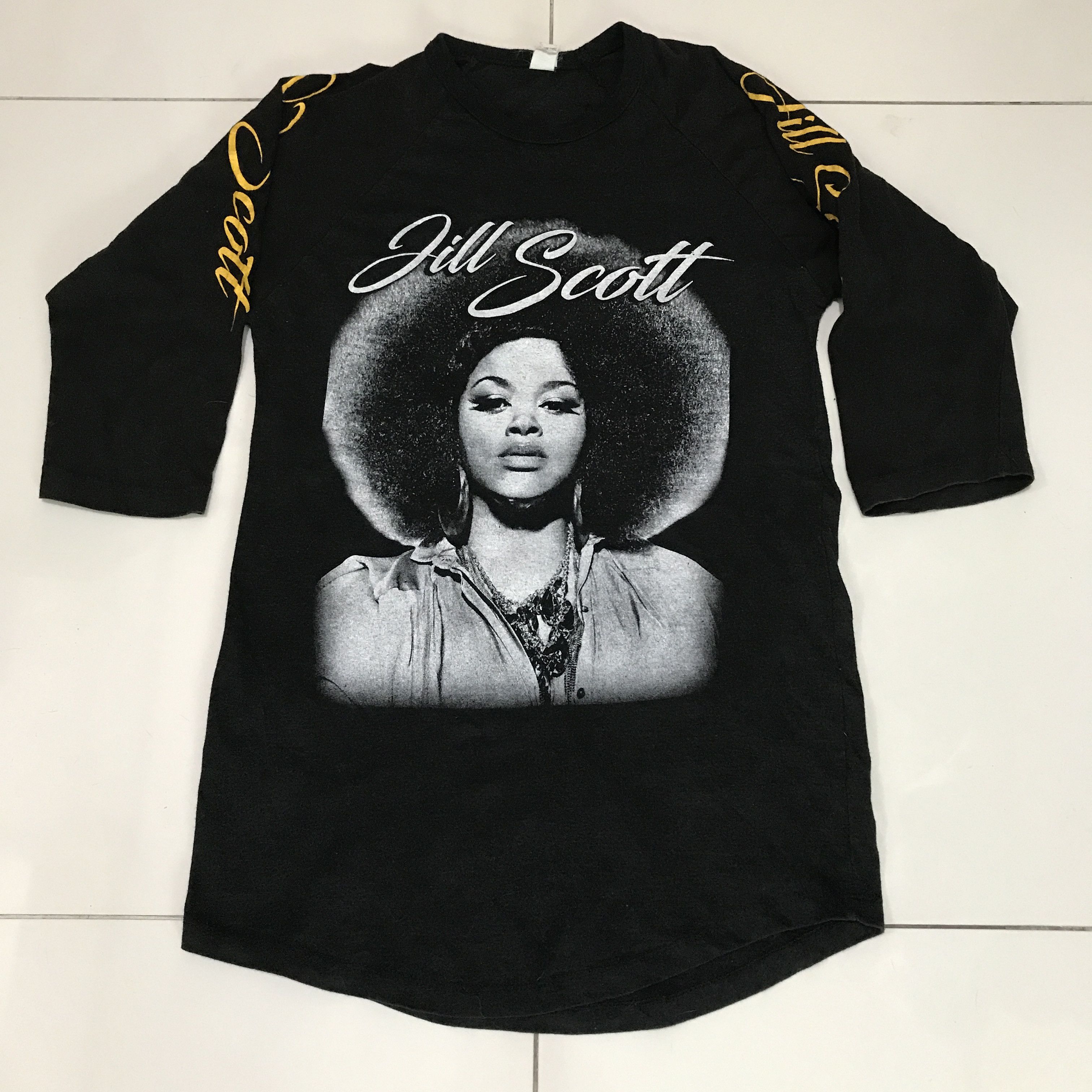 Rap Tees Jill Scott 2017 Tour Promo Tee Shirt R B Soul Hip Hop Jazz Hoodie, Sweatshirt | PodTeesHub.com