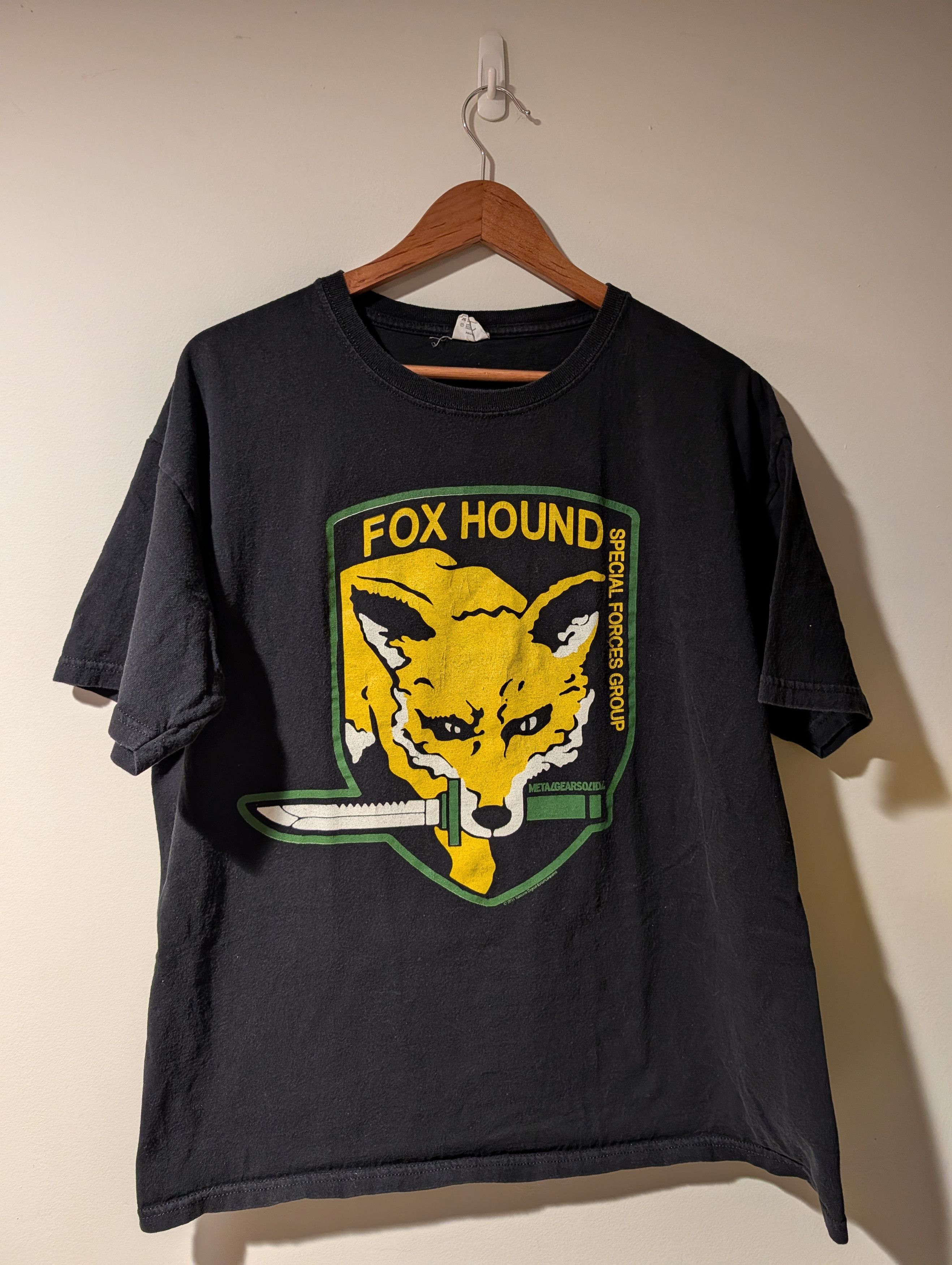 Playstation Fox Hound T Shirt Metal Gear Solid Konami Vintage 2011 Hoodie, Sweatshirt | PodTeesHub.com