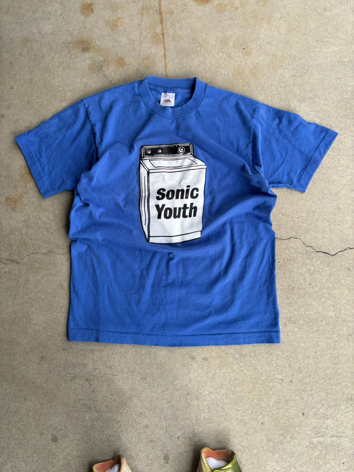 Fruit Of The Loom X Vintage Crazy 90s Sonic Youth Washing Machine 1995 Canada Tour Tee Hoodie, Sweatshirt | PodTeesHub.com