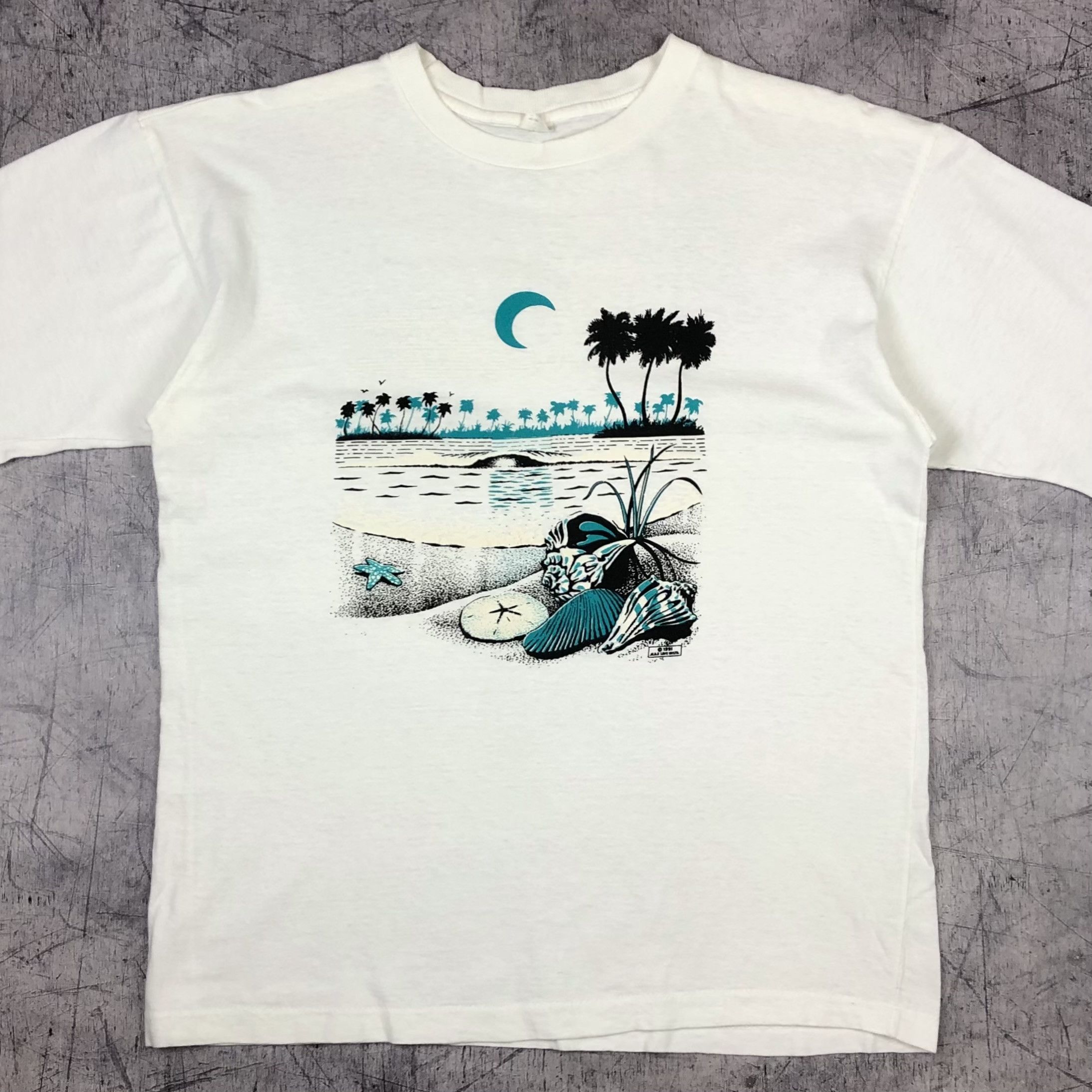 Vintage 1991 Paradise Seashore Laguna Graphic Tee Retro Vntg Hoodie, Sweatshirt | PodTeesHub.com