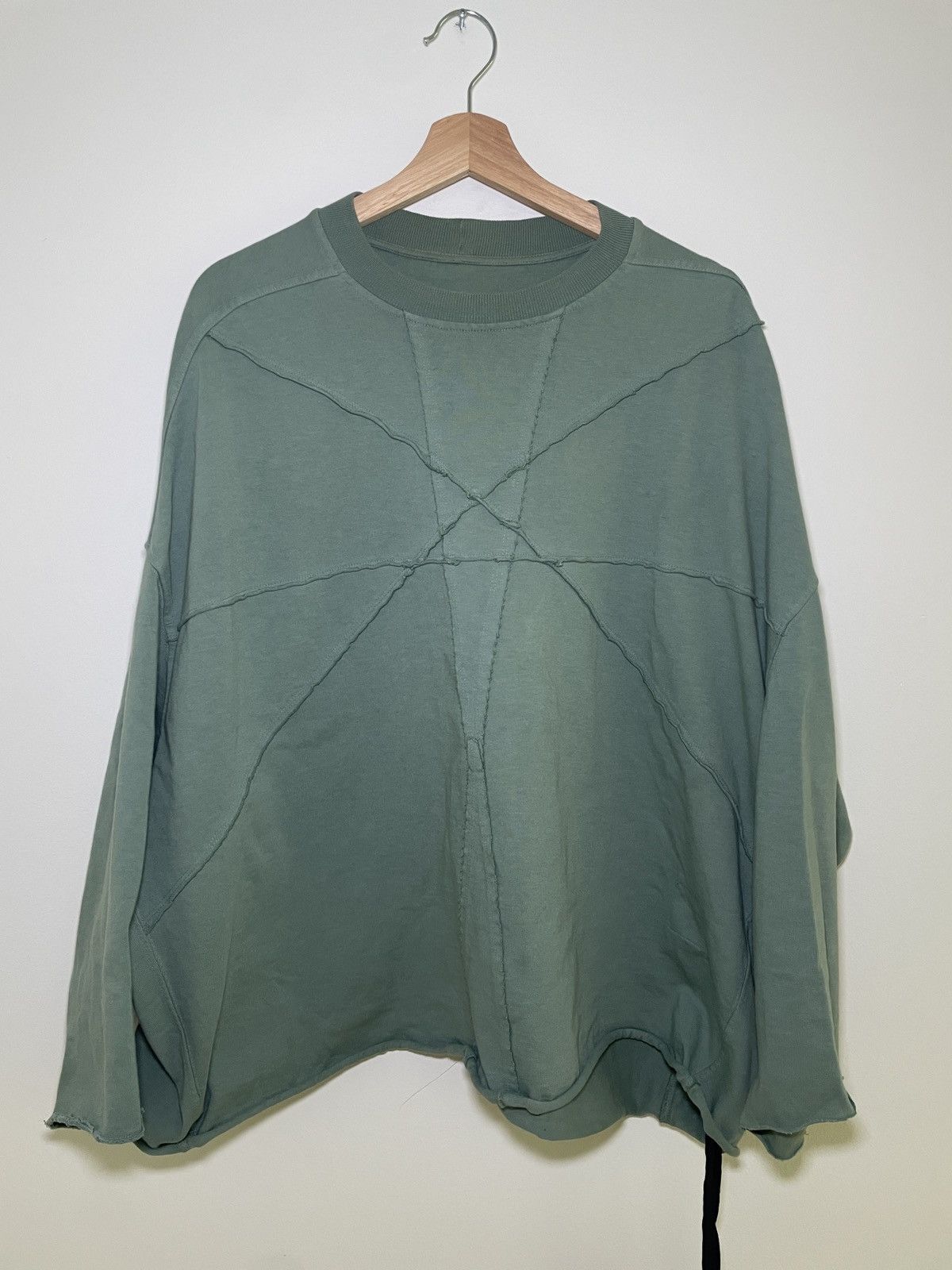 Owens Drkshdw Rick Owens Drkshdw Luxor Crater Tee Pale Green Os Hoodie, Sweatshirt | PodTeesHub.com