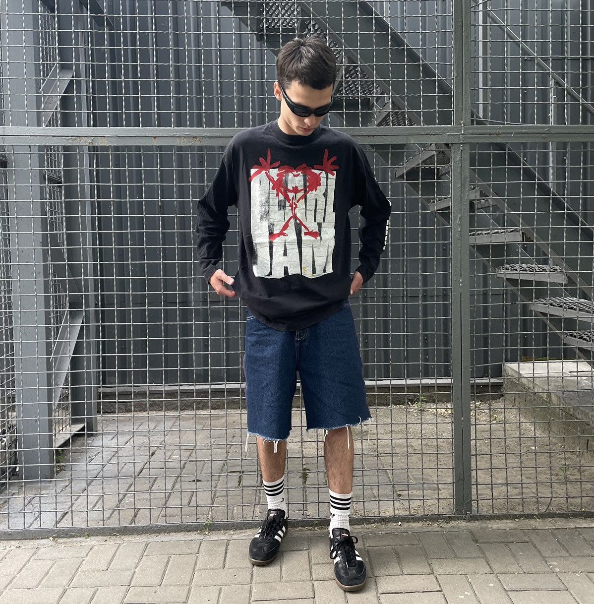 Vintage 90 S Pearl Jam Long Sleeve Shirt Hoodie, Sweatshirt | PodTeesHub.com