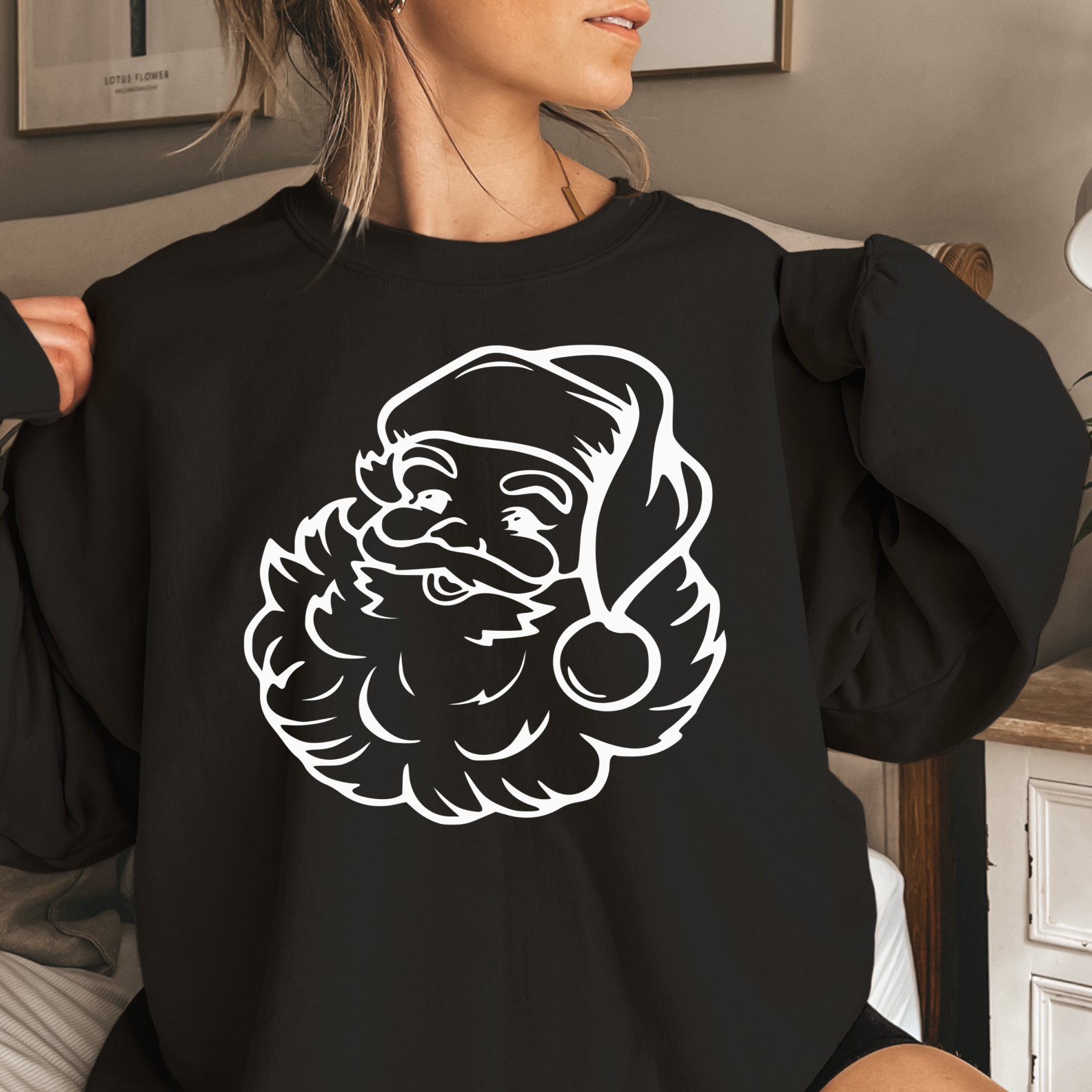 Vintage Santa Christmas 2025 Graphic Sweatshirt Women’S T-Shirts, Hoodie | PodTeesHub.com