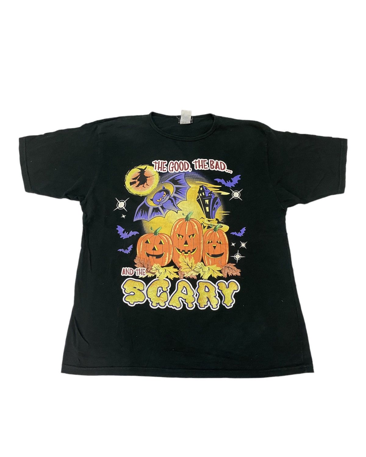Expert Horror Halloween Scary Movie Tee Hoodie, Sweatshirt | PodTeesHub.com