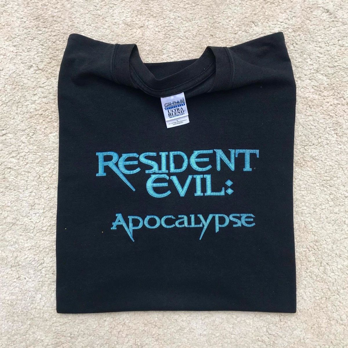 Vintage 2003 Resident Evil Apocalypse Tee Hoodie, Sweatshirt | PodTeesHub.com
