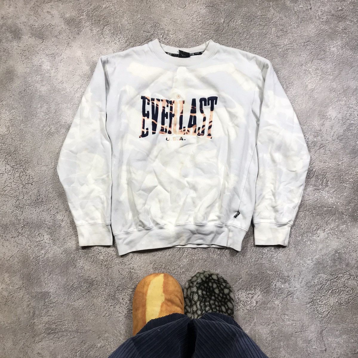 Japanese Brand Vintage Everlast Sweatshirt Abstract Casual Streetwear Y2k T-Shirts, Hoodie | PodTeesHub.com
