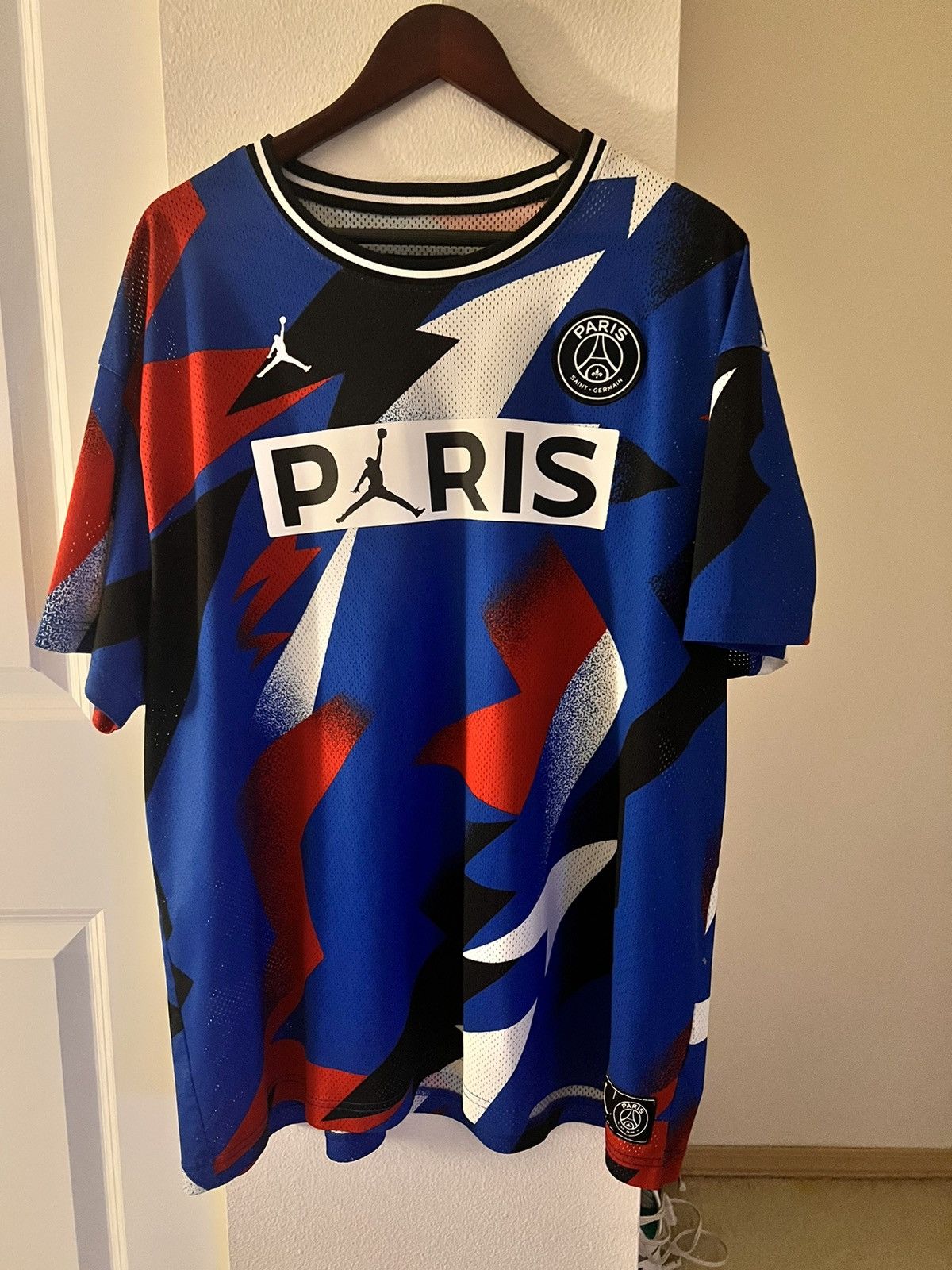 Psg Xxl Jersey T-Shirts, Hoodie, Sweatshirt | PodTeesHub.com