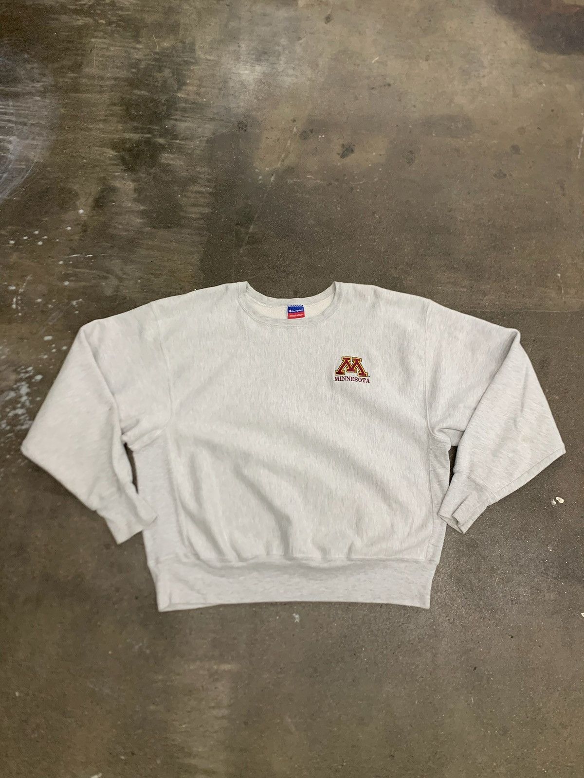 Vintage Crewneck Champion Minnesota Chest Hit Reverse Weave Crewneck T-Shirts, Hoodie, Sweatshirt | PodTeesHub.com
