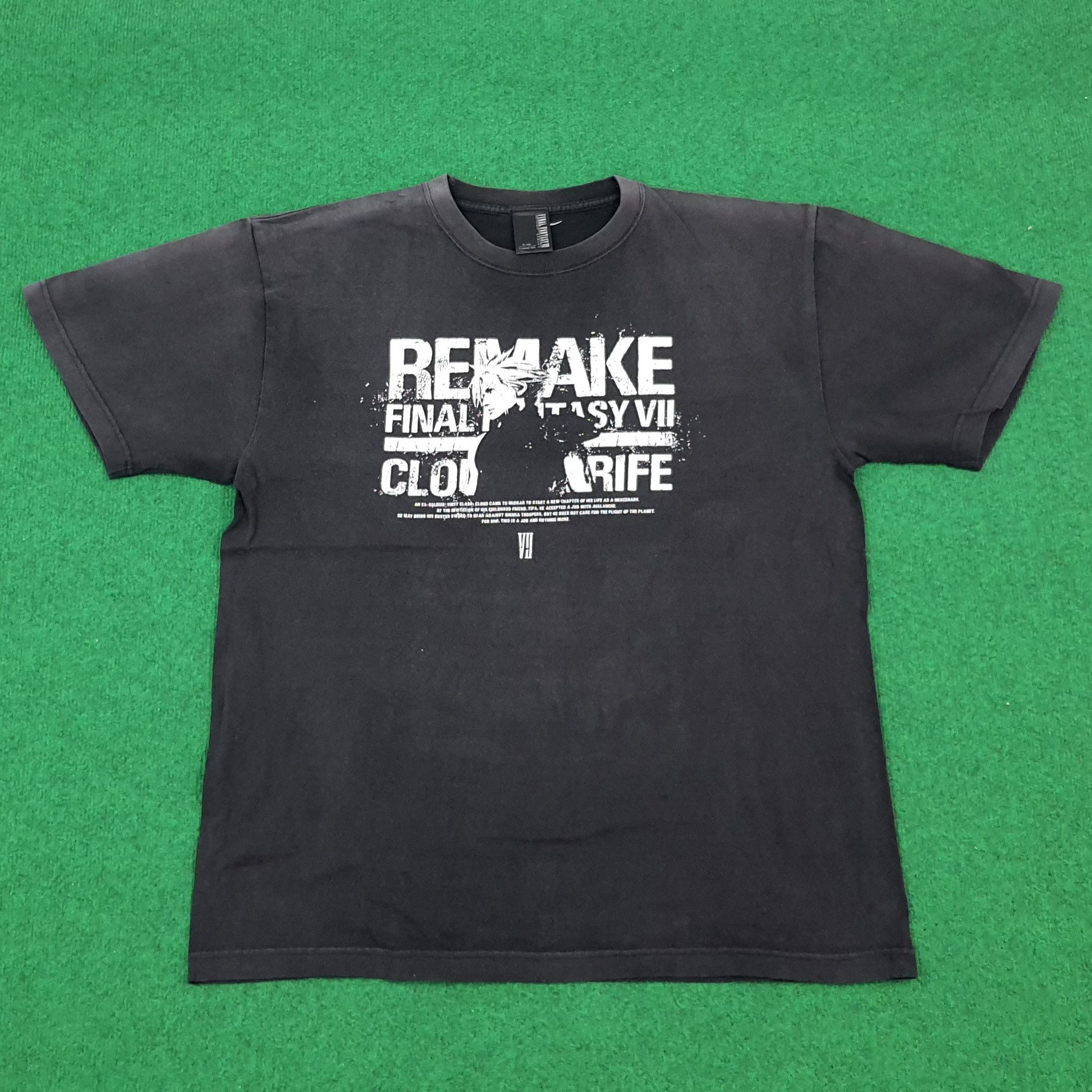 The Game X Vintage Vintage Cloud Strife Final Fantasy Vii Remake Game Tshirt Hoodie, Sweatshirt | PodTeesHub.com