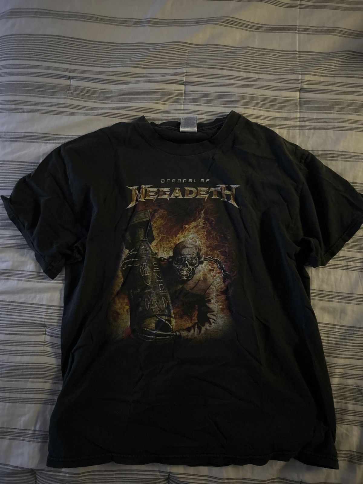 Megadeth X Vintage Vintage Thrashed Megadeth Band T-Shirts, Hoodie, Sweatshirt
