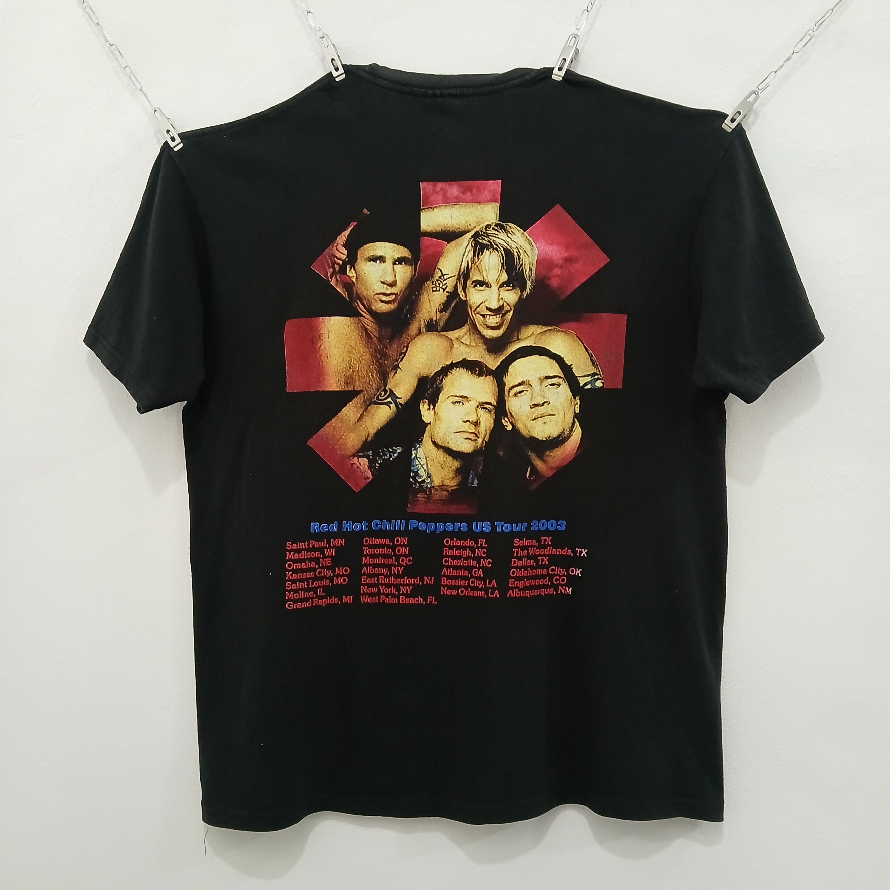 Band Red Hot Chili Peppers Us Tour 2003 Vintage Band Rare T-Shirts, Hoodie, Sweatshirt