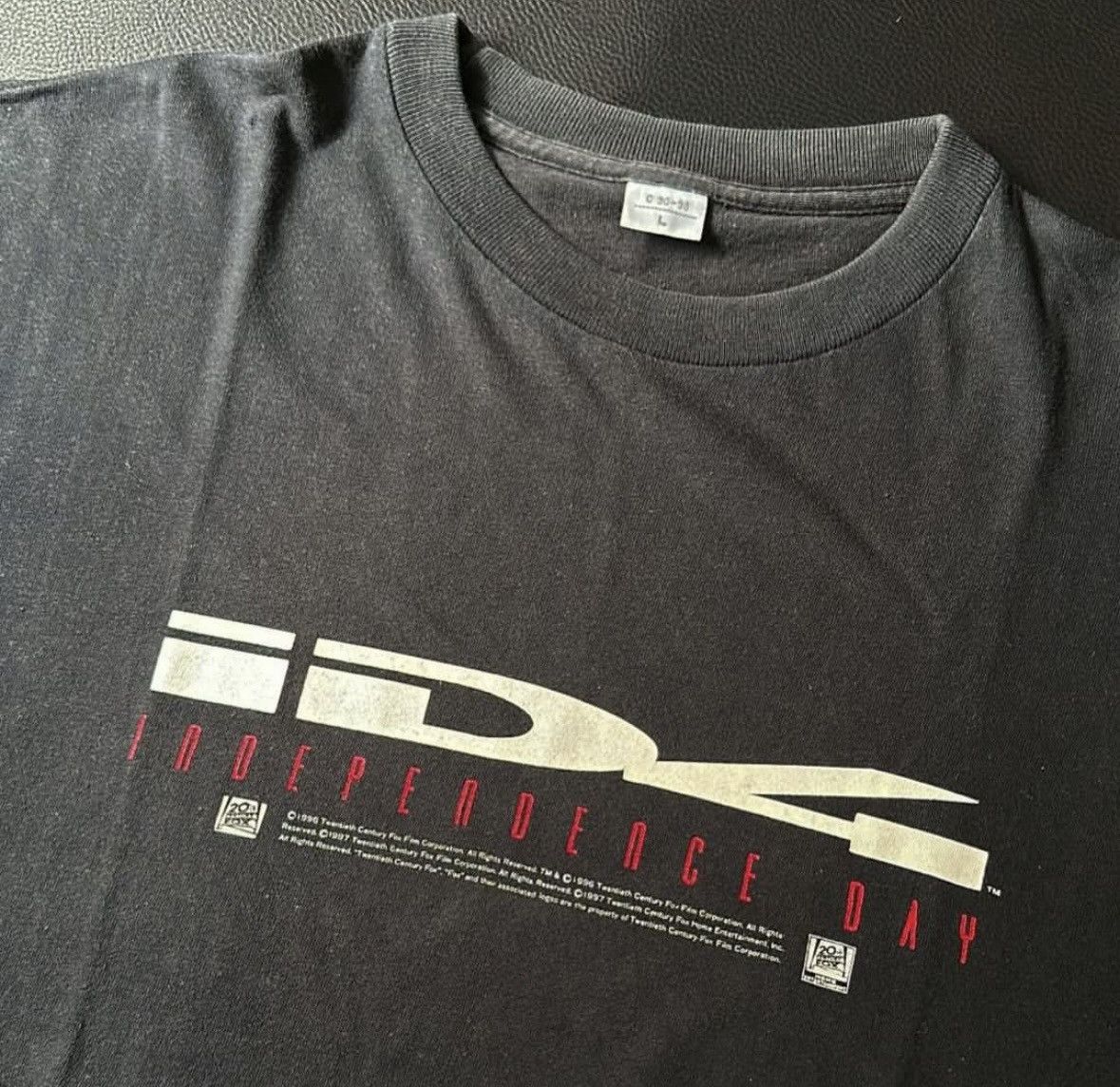 Vintage Vtg Independence Day Promo Tee 1996 Vintage Film Tee Hoodie, Sweatshirt | PodTeesHub.com