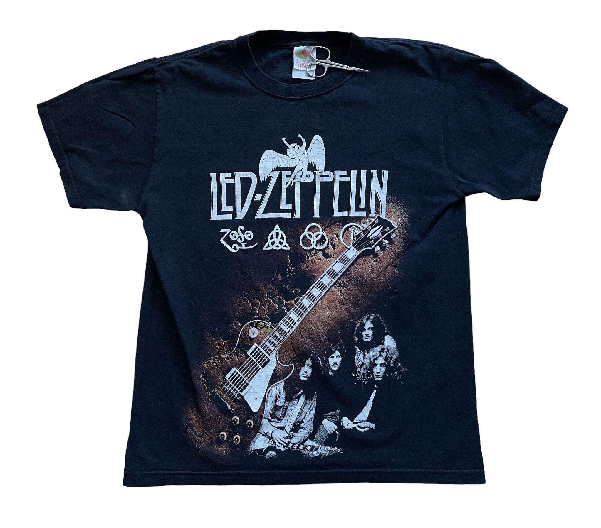 Led Zeppelin X Vintage Vintage Led Zeppelin Band Tee Shirt Jersey Rare Y2k Hype Hoodie, Sweatshirt | PodTeesHub.com