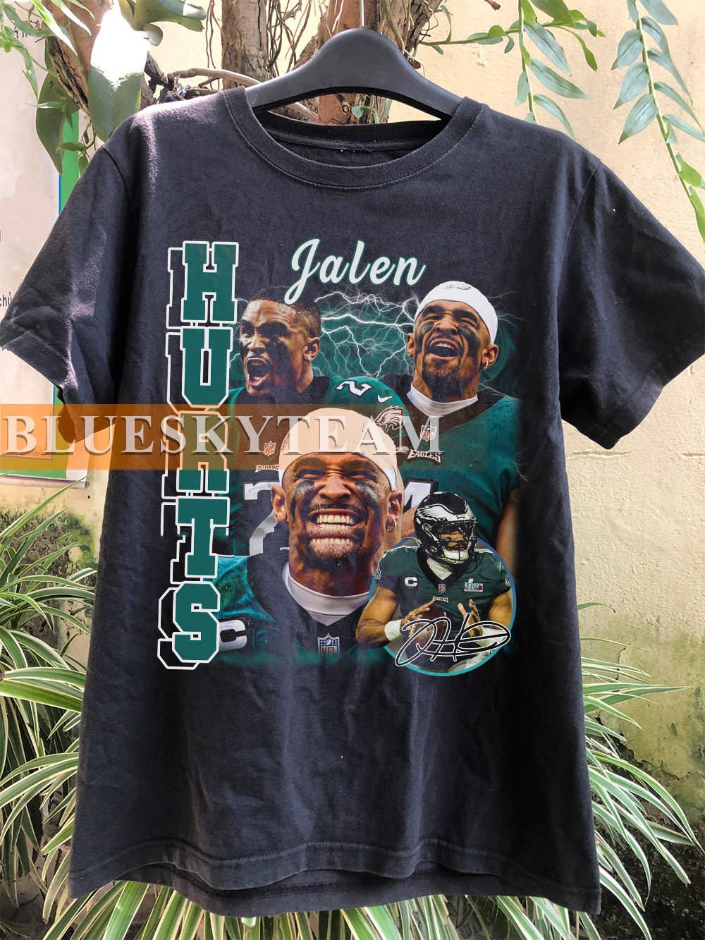 Jalen Hurts Vintage 90s Bootleg Quarterback T-Shirt Best Sel Hoodie, Sweatshirt | PodTeesHub.com