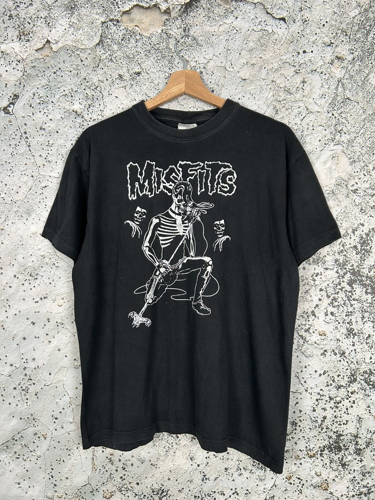Band Tees Vintage Misfits 90s Rock Band Tee Graphic Rare Grunge Punk Hoodie, Sweatshirt | PodTeesHub.com