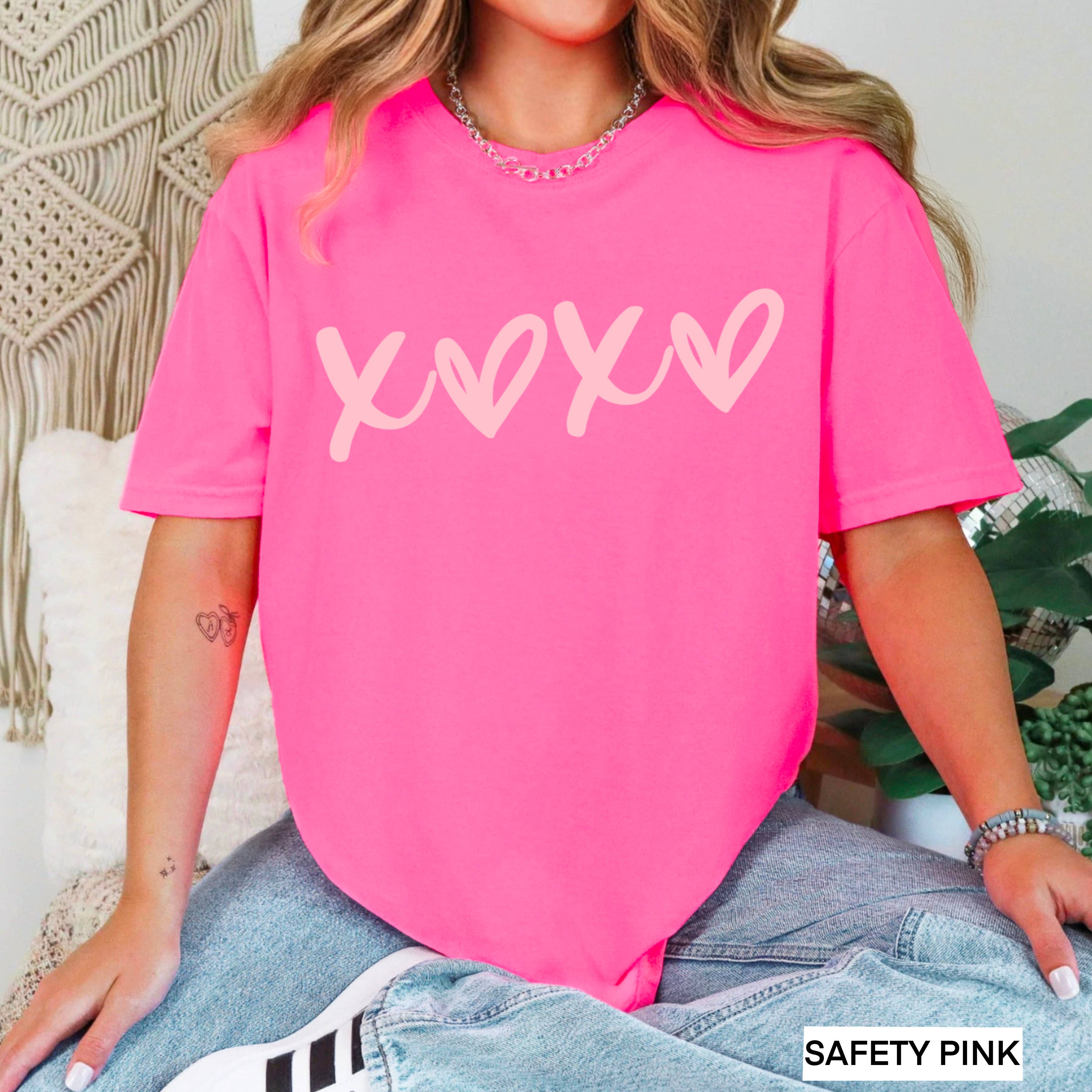 Valentine's T-Shirt | Women's T-Shirt | Xoxo | Gildan Hoodie, Sweatshirt | PodTeesHub.com