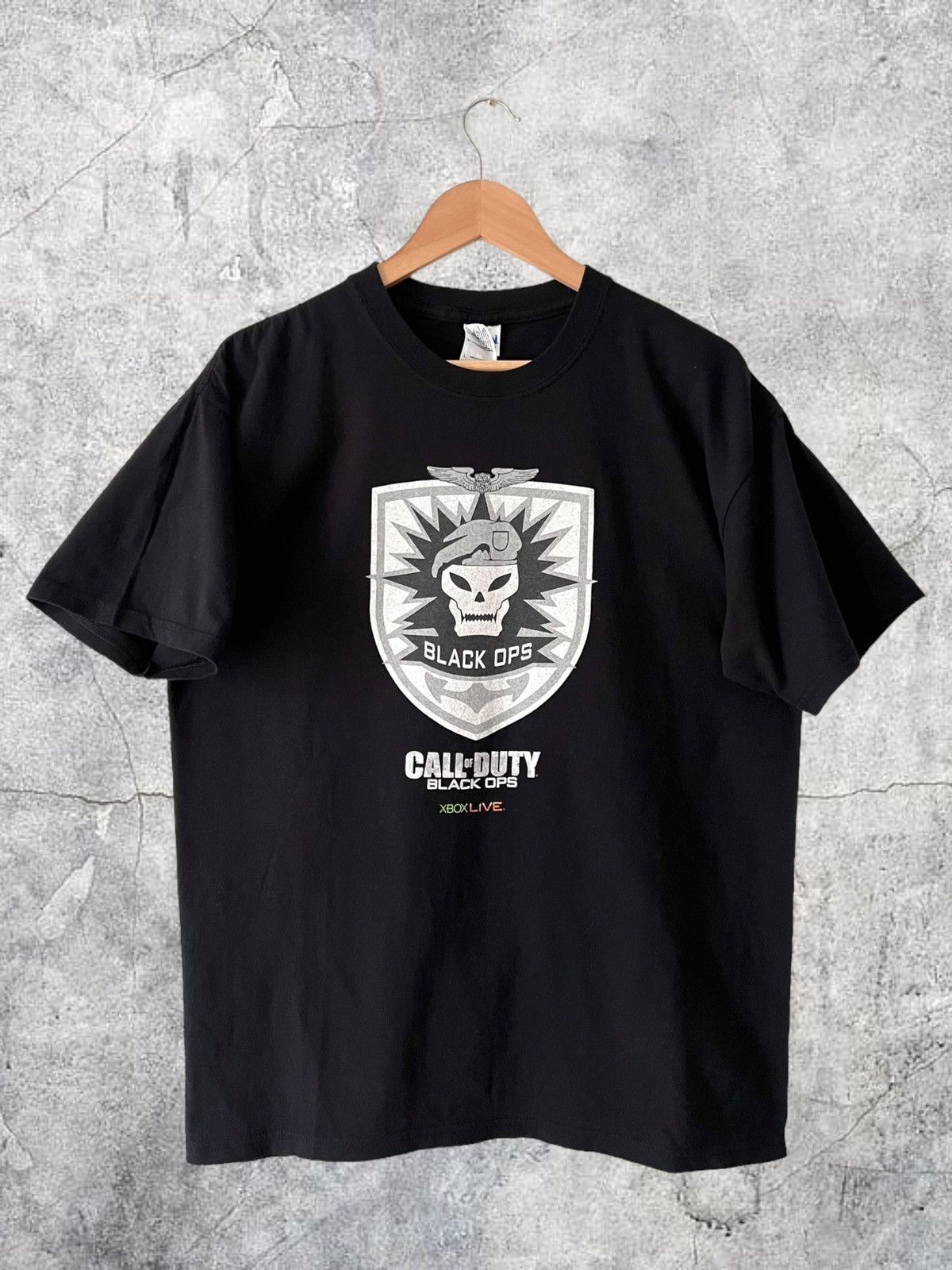 Vintage 00s Call Of Duty Black Ops Xbox Live Promo Vintage T Shirt L Hoodie, Sweatshirt | PodTeesHub.com