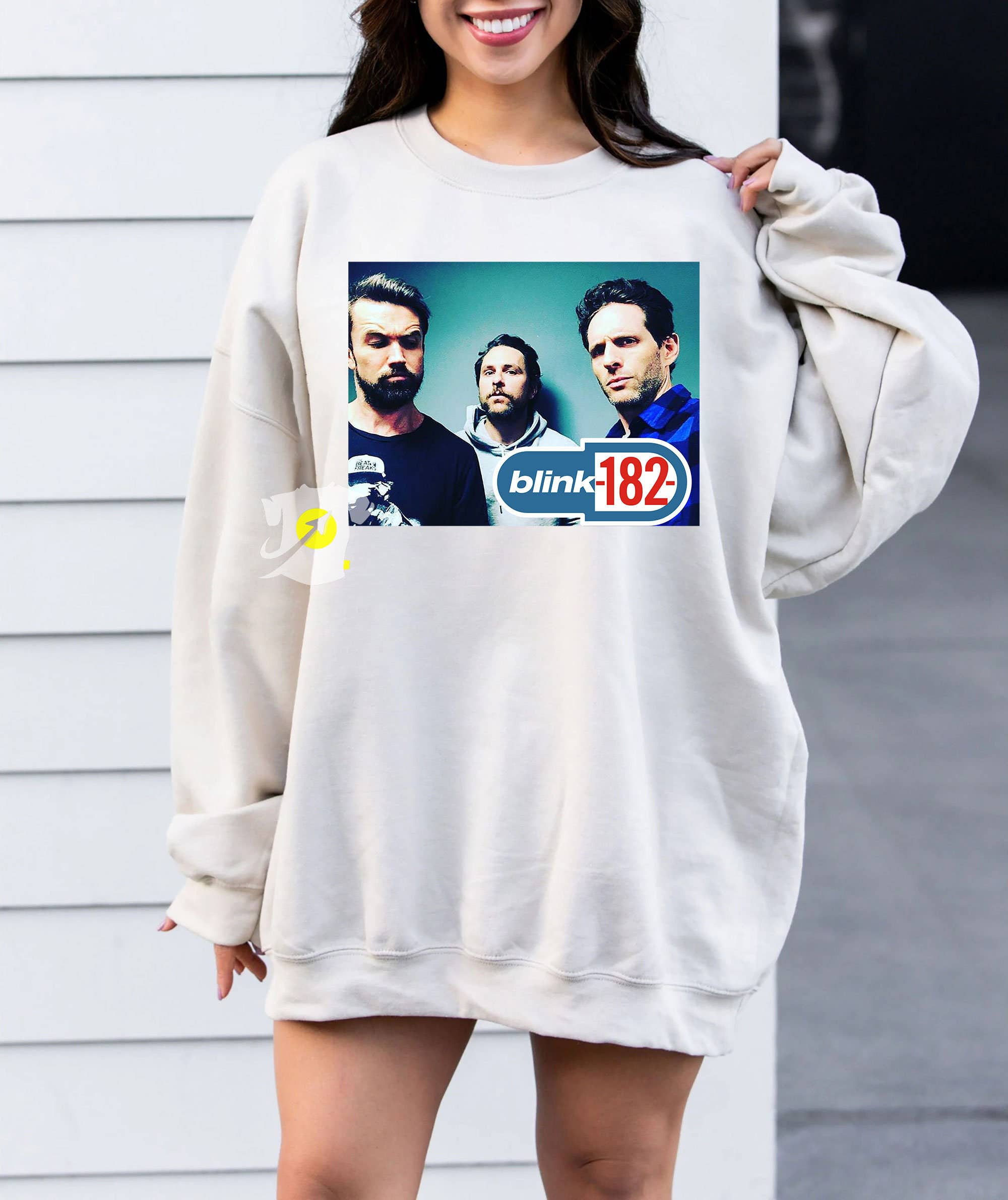Blink-182 Band Photo Vintage Sweatshirt T-Shirts, Hoodie | PodTeesHub.com