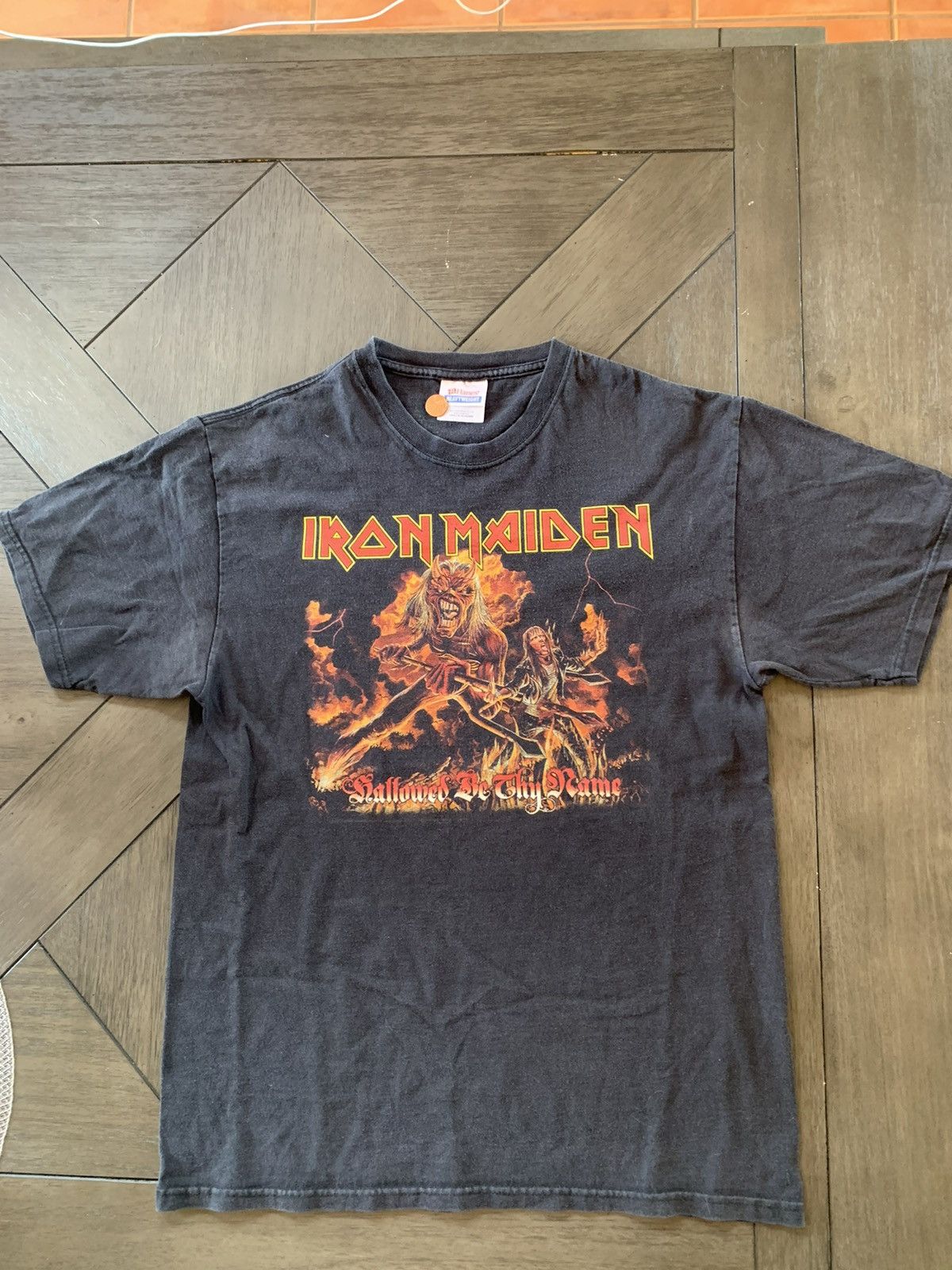 Iron Maiden X Vintage 2006 Iron Maiden Hallowed Be Thy Name Tee Hoodie, Sweatshirt | PodTeesHub.com