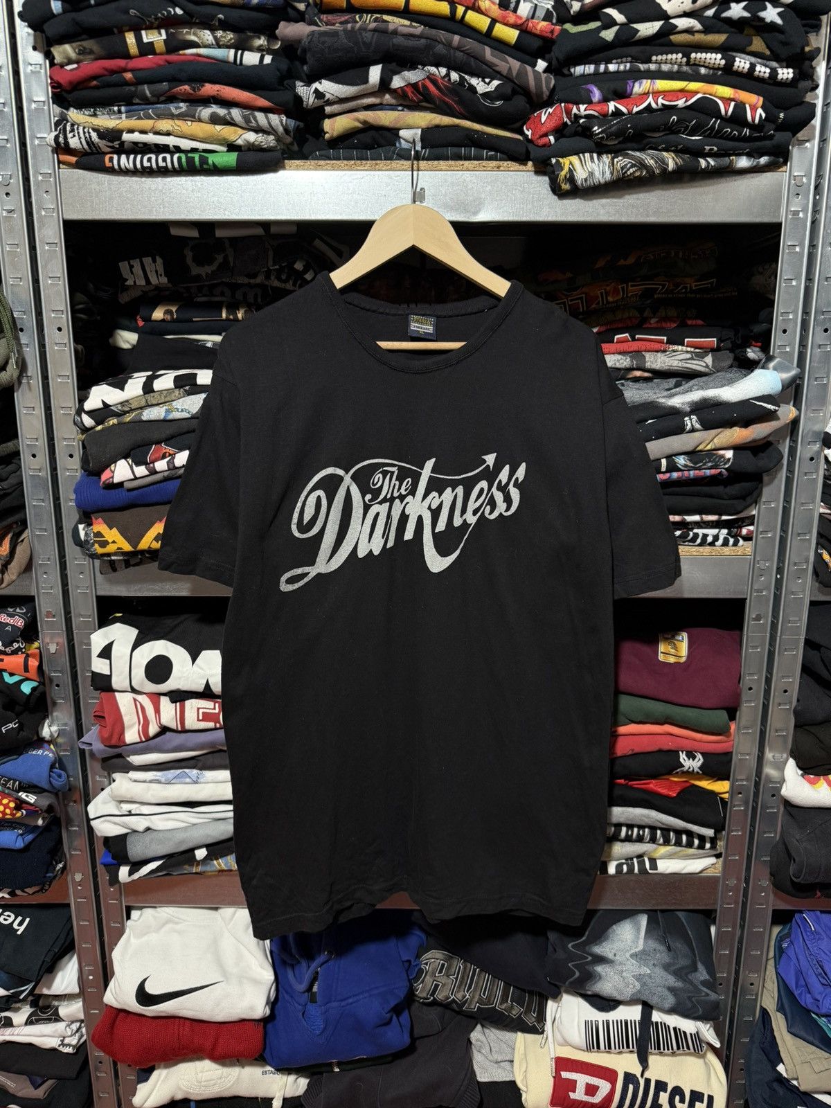 Vintage The Darkness Tour 2004 Rock Band Retro T Shirt Hoodie, Sweatshirt | PodTeesHub.com