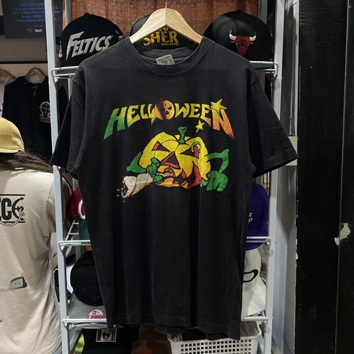Band Vintage 90s Helloween Smokin Tour 1992 Band L T-Shirts, Hoodie, Sweatshirt