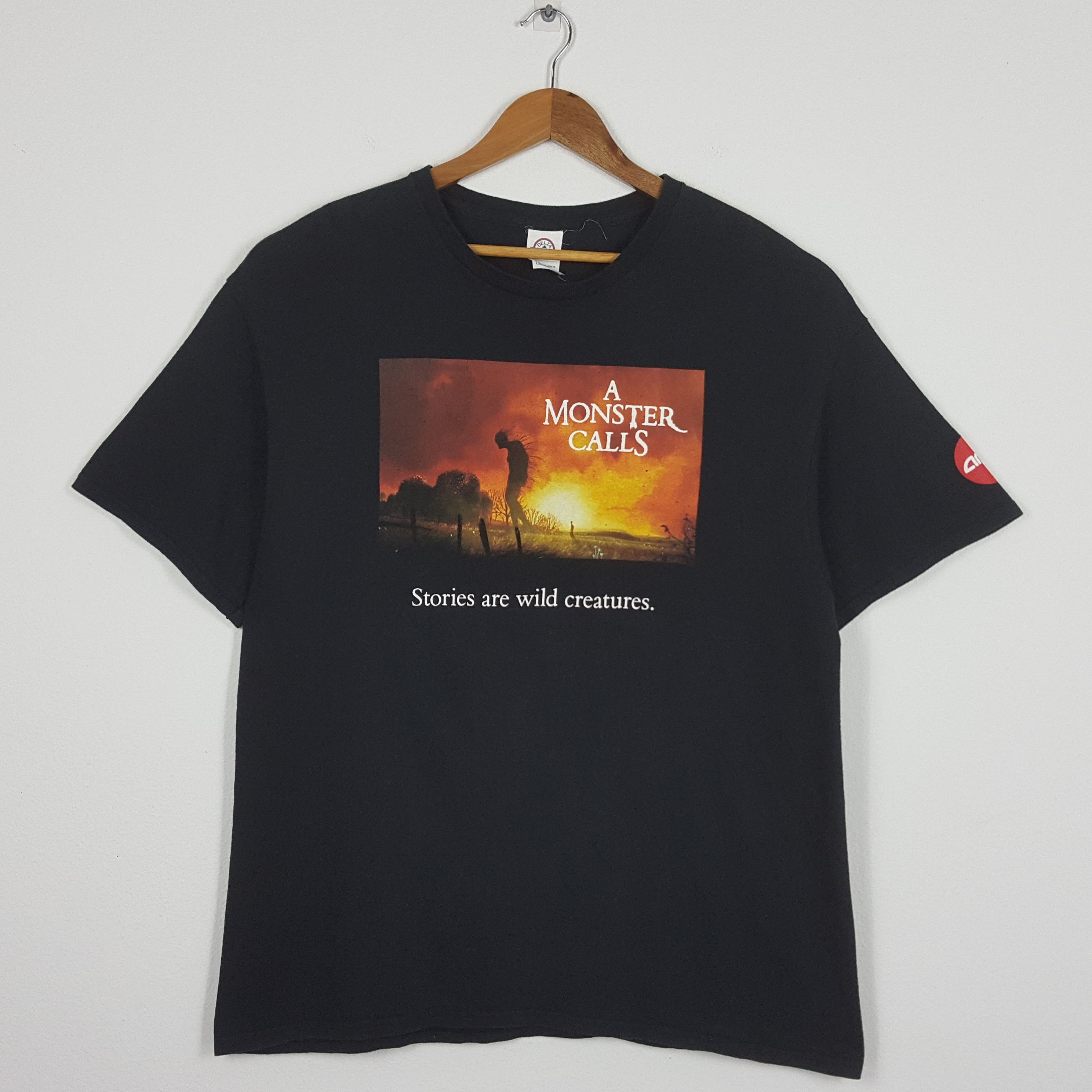 Vintage Monster Calls Dark Fantasy Drama Film T-Shirts, Hoodie, Sweatshirt