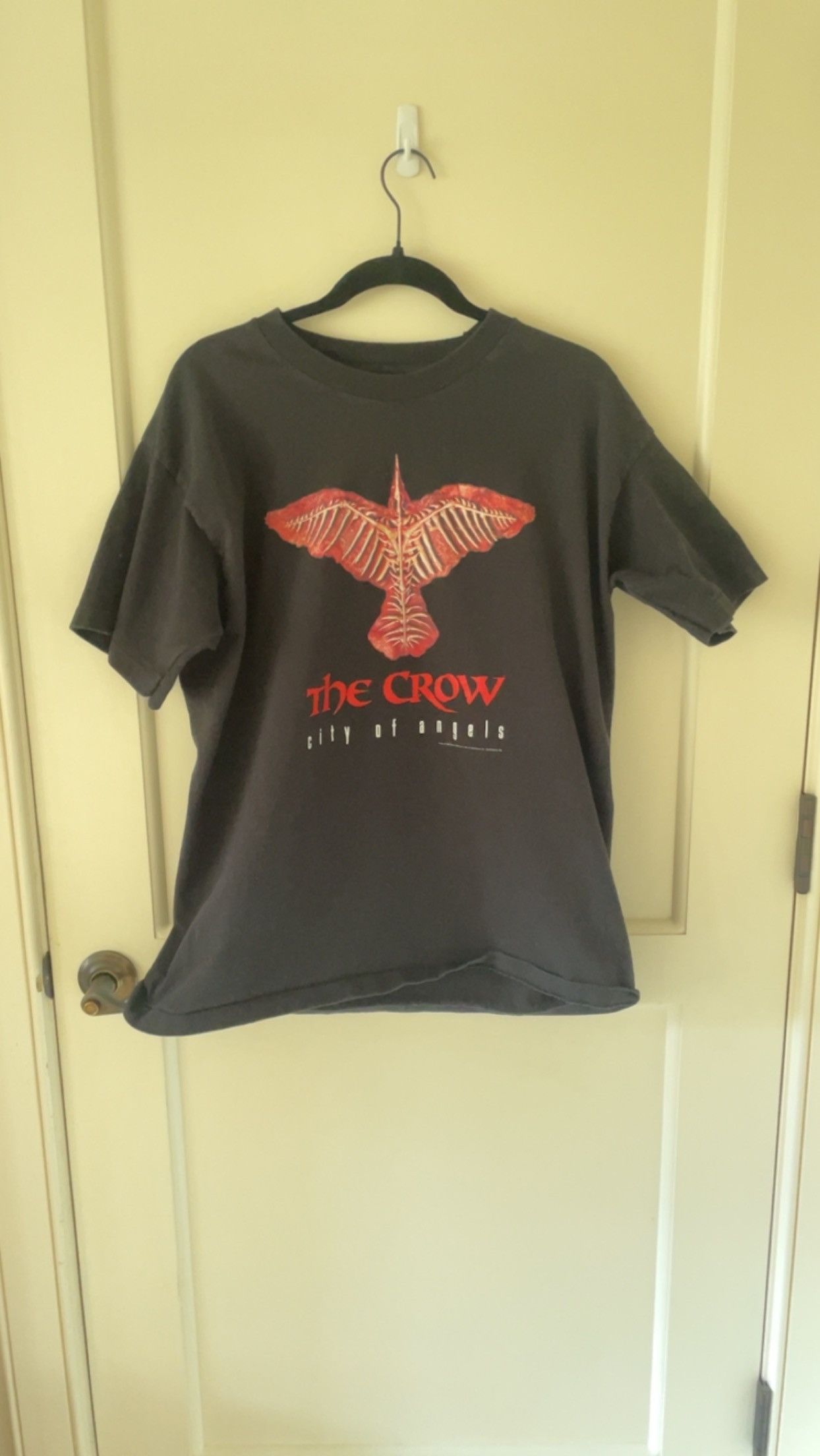 Fruit Of The Loom Vintage 1996 The Crow Movie Tee Hoodie, Sweatshirt | PodTeesHub.com
