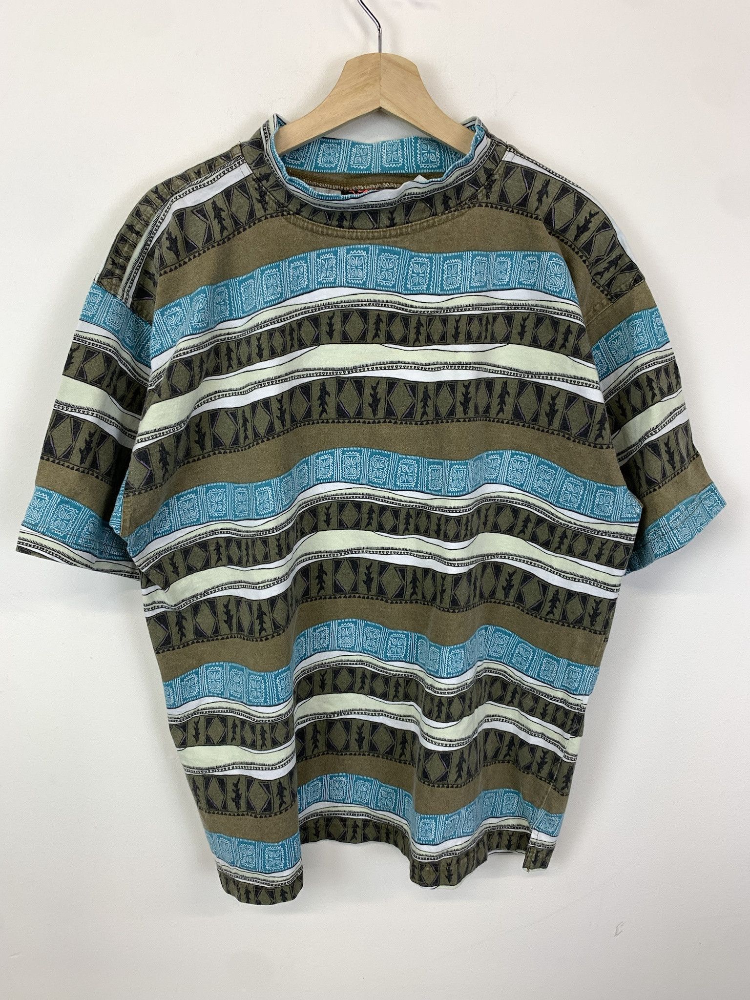 Vintage Hawaii And Sons All Over Print Shark Tee Shirt Size L Hoodie, Sweatshirt | PodTeesHub.com