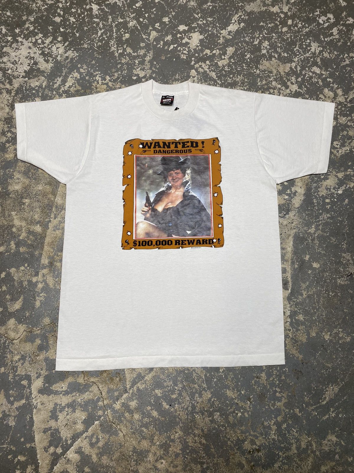 Vintage Wanted Dangerous S100k Reward Funny Tshirt Hoodie, Sweatshirt | PodTeesHub.com