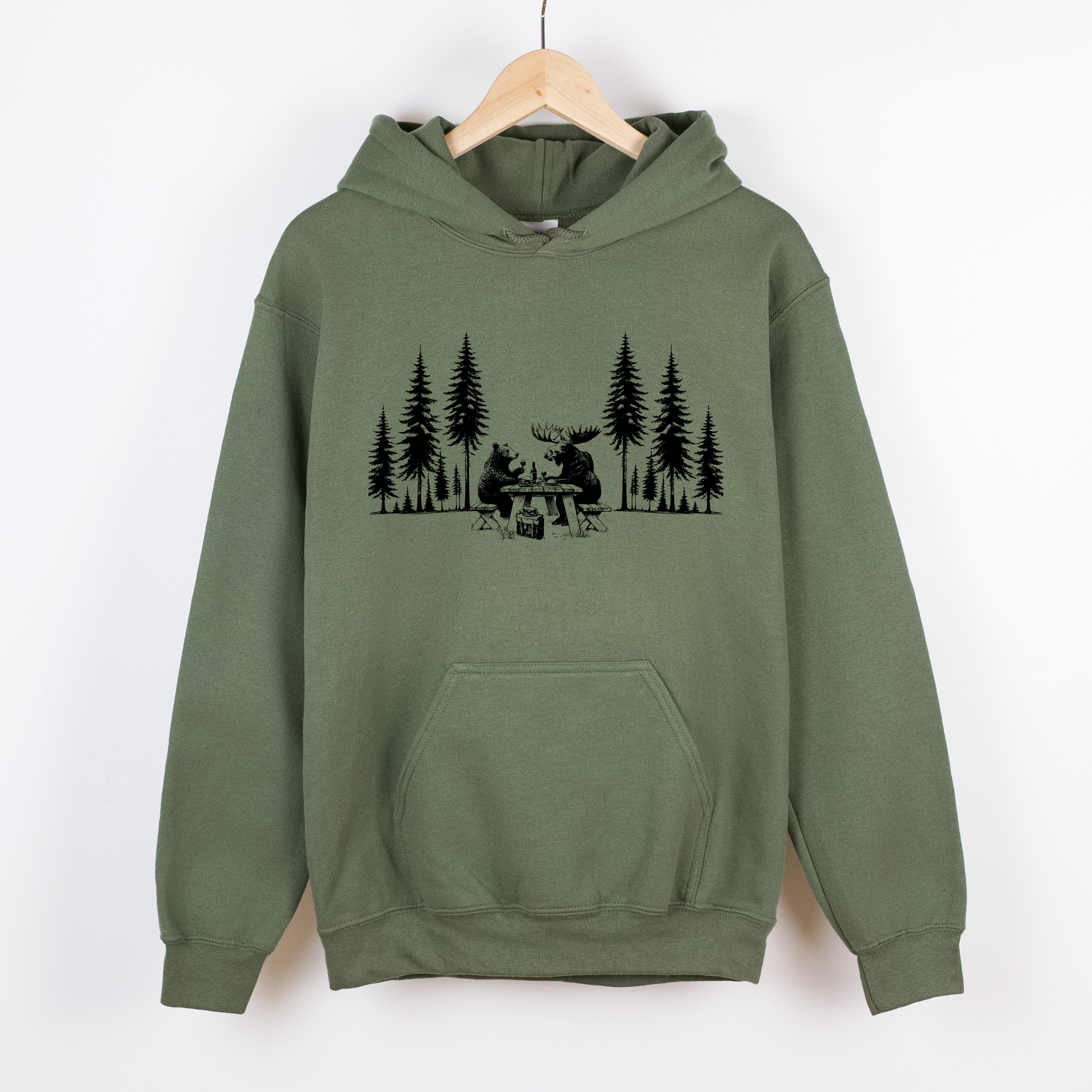 Wildlife Picnic Unisex Crewneck/Hoodie Sweatshirt T-Shirts | PodTeesHub.com