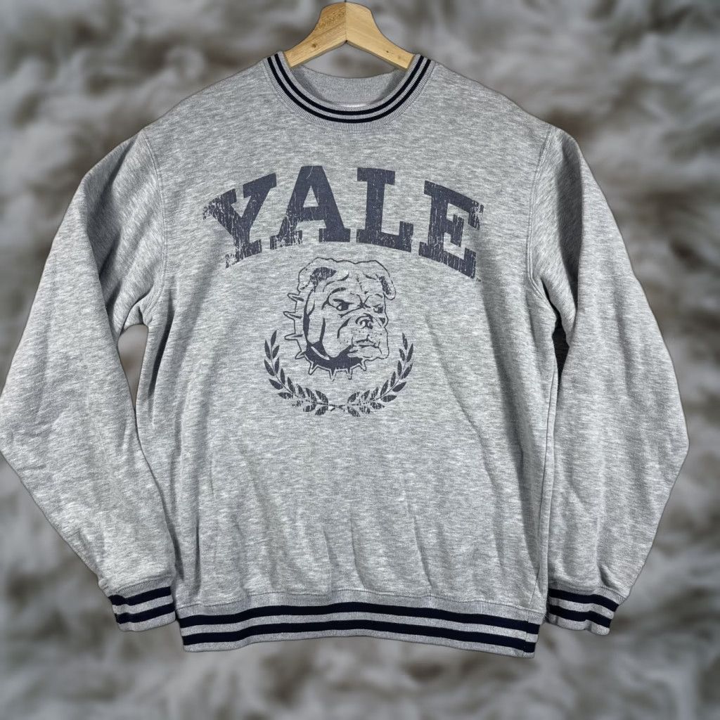 Vintage Yale University Crewneck Sweatshirt Adult Large Gray Bulldogs Ivy League Preppy T-Shirts, Hoodie | PodTeesHub.com
