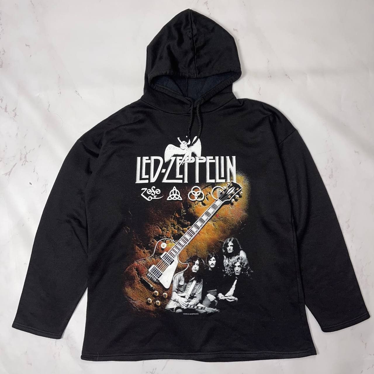 Led Zeppelin X Vintage 2004 Led Zeppelin Vintage T-Shirts, Hoodie, Sweatshirt | PodTeesHub.com