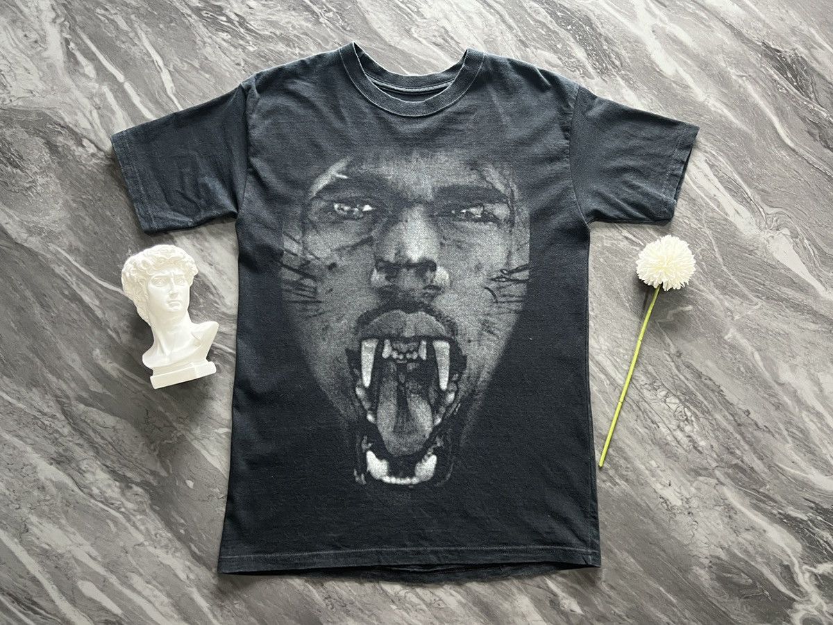 Kanye West X Rap Tees Jay Z And Kanye West Watch The Throne Tour Tees Hoodie, Sweatshirt | PodTeesHub.com