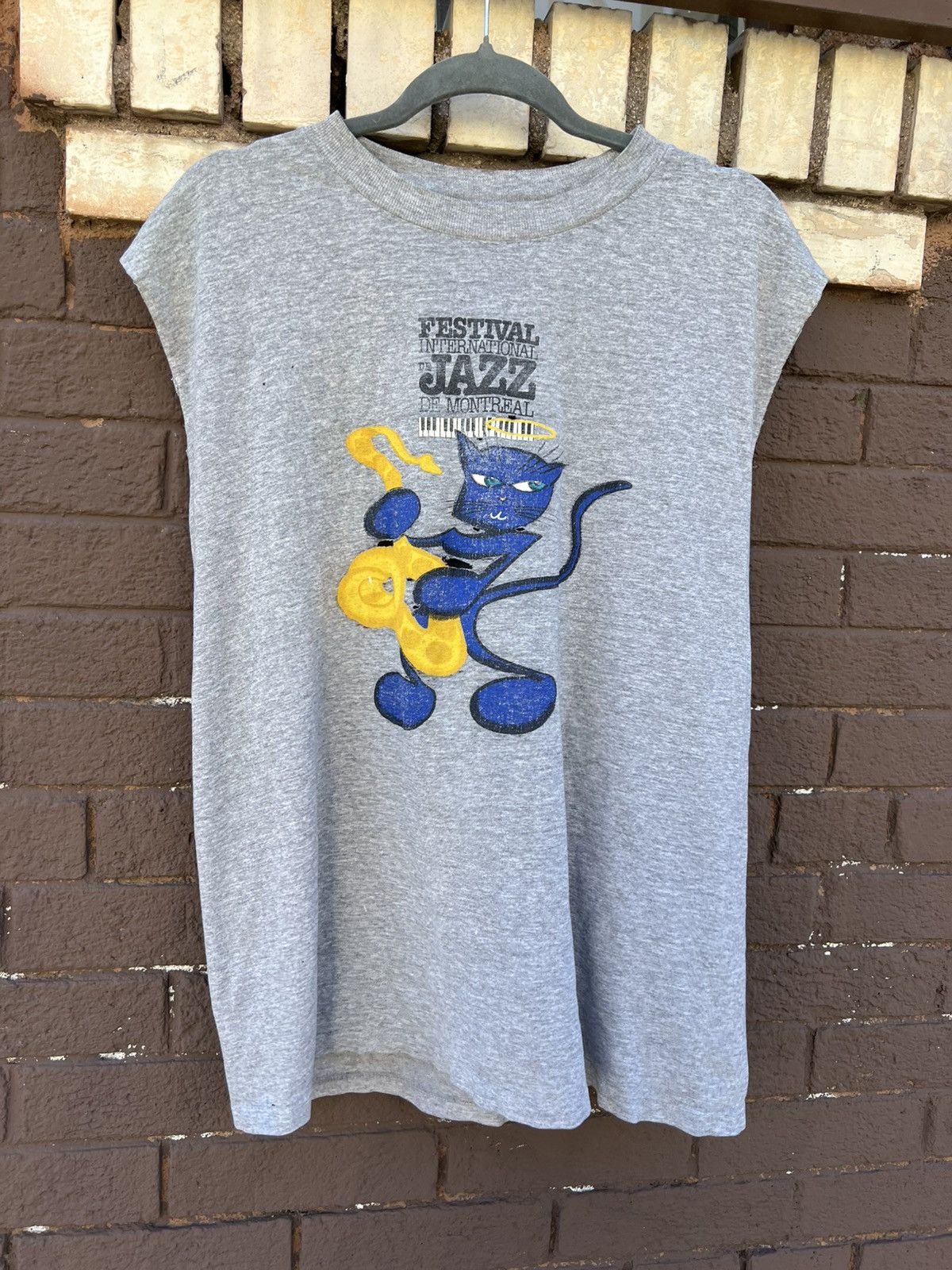 Vintage 90 S 2000 S Y2k Vintage Montreal Jazz Festival Retro Shirt Hoodie, Sweatshirt | PodTeesHub.com